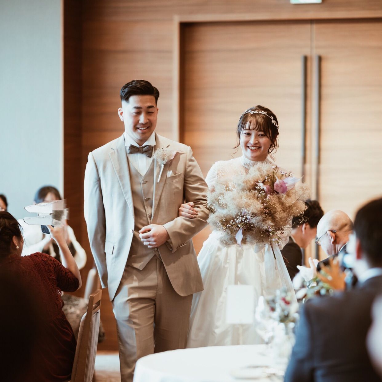 披露宴パーティのカバー写真