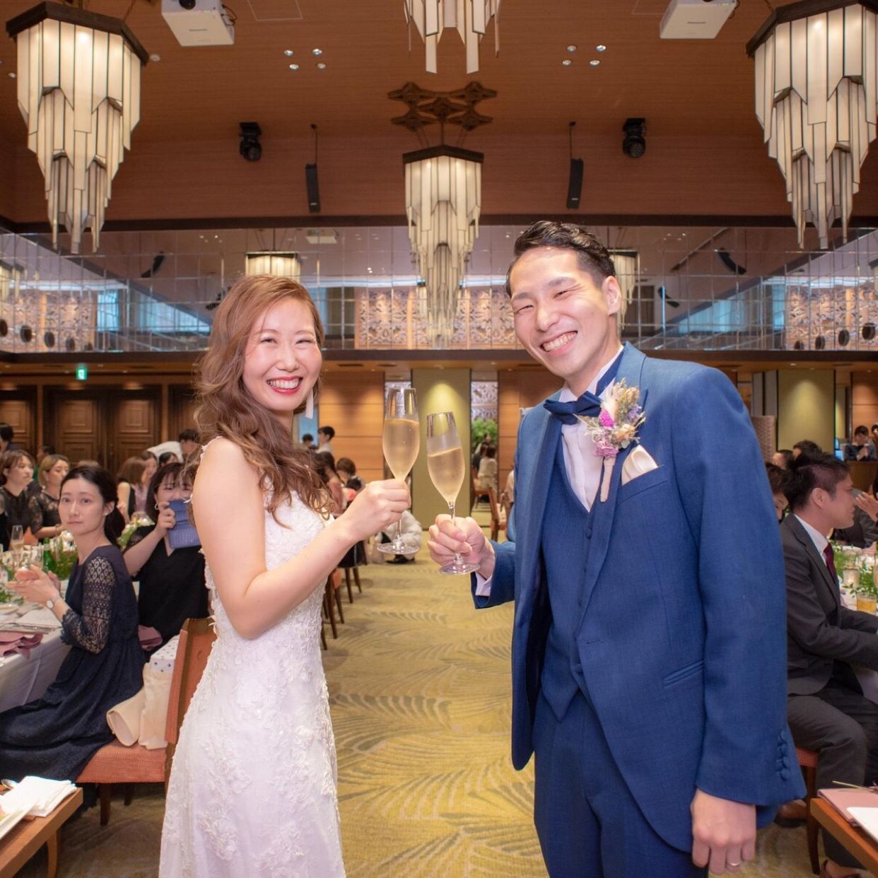 披露宴パーティのカバー写真