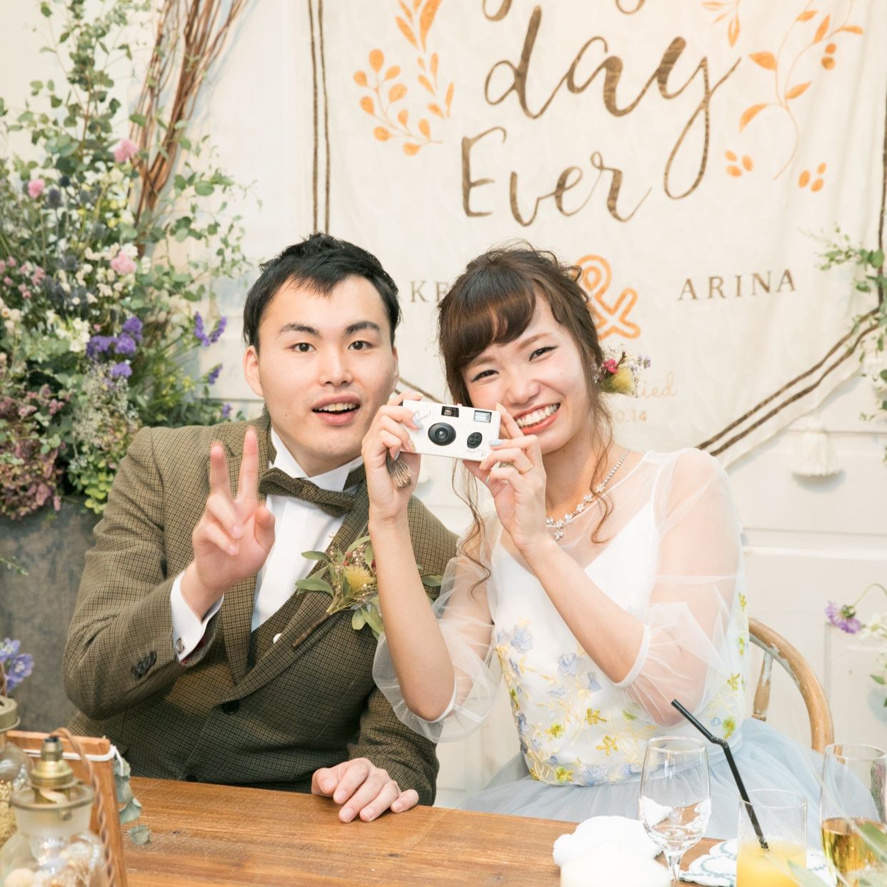 披露宴パーティのカバー写真