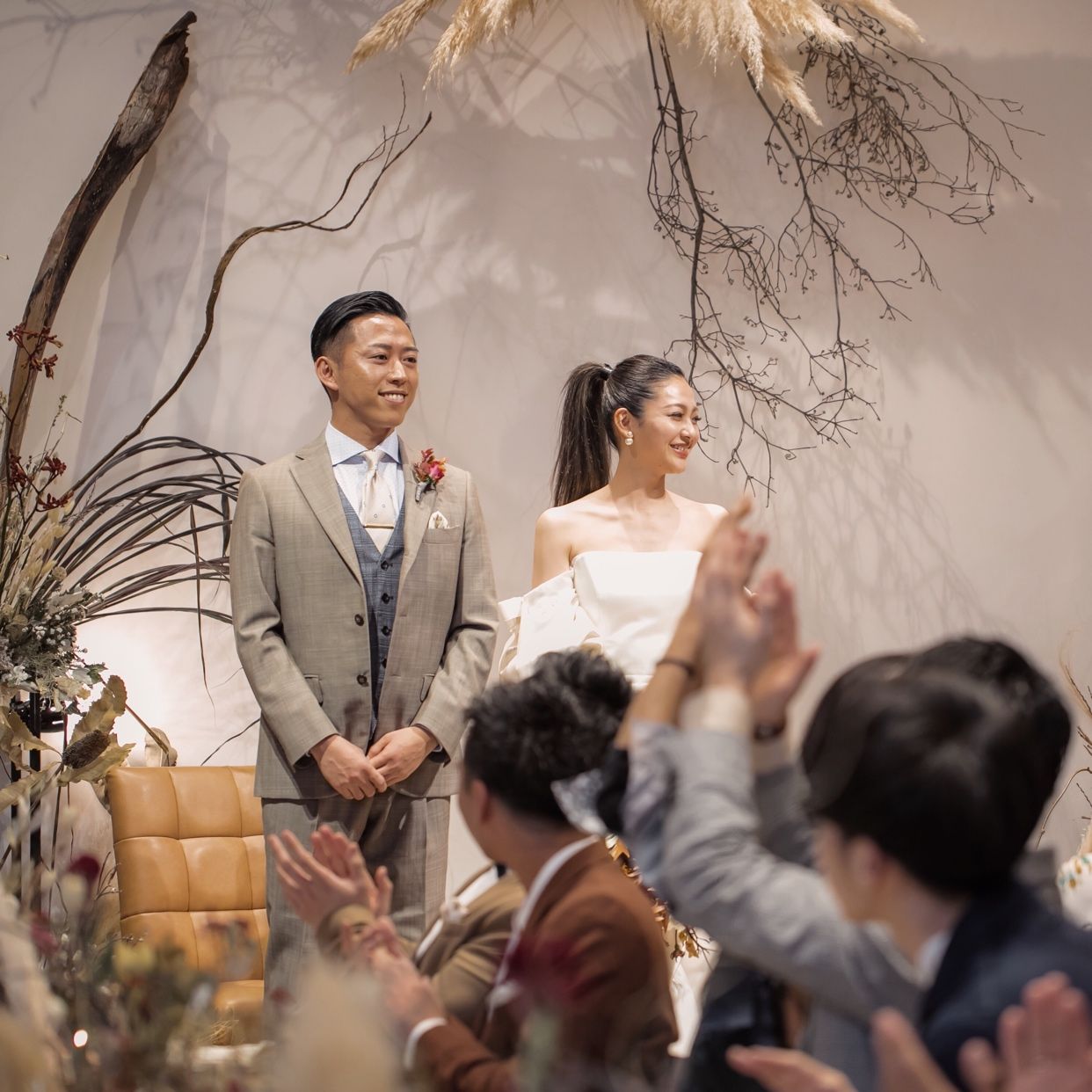 披露宴パーティのカバー写真