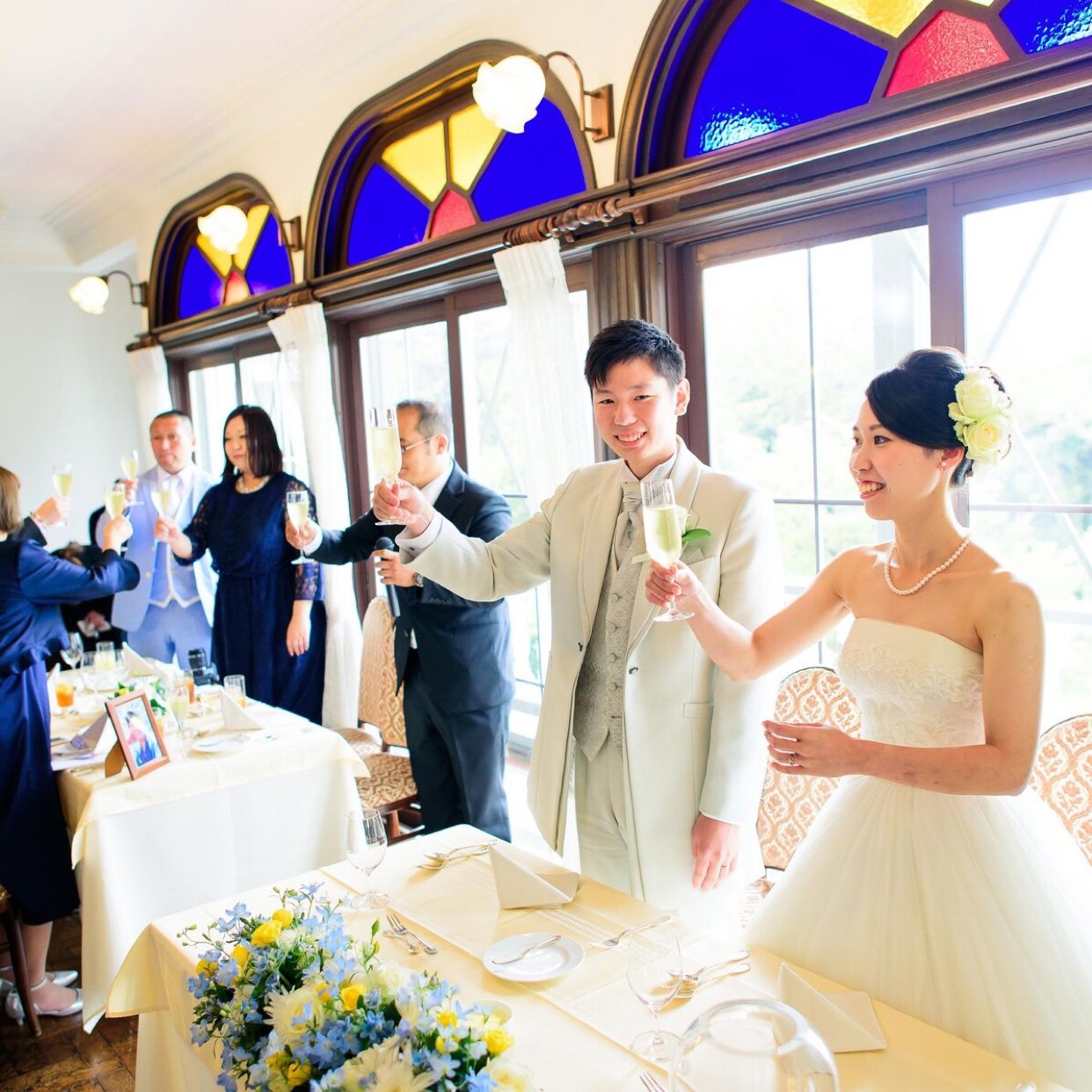 披露宴パーティのカバー写真