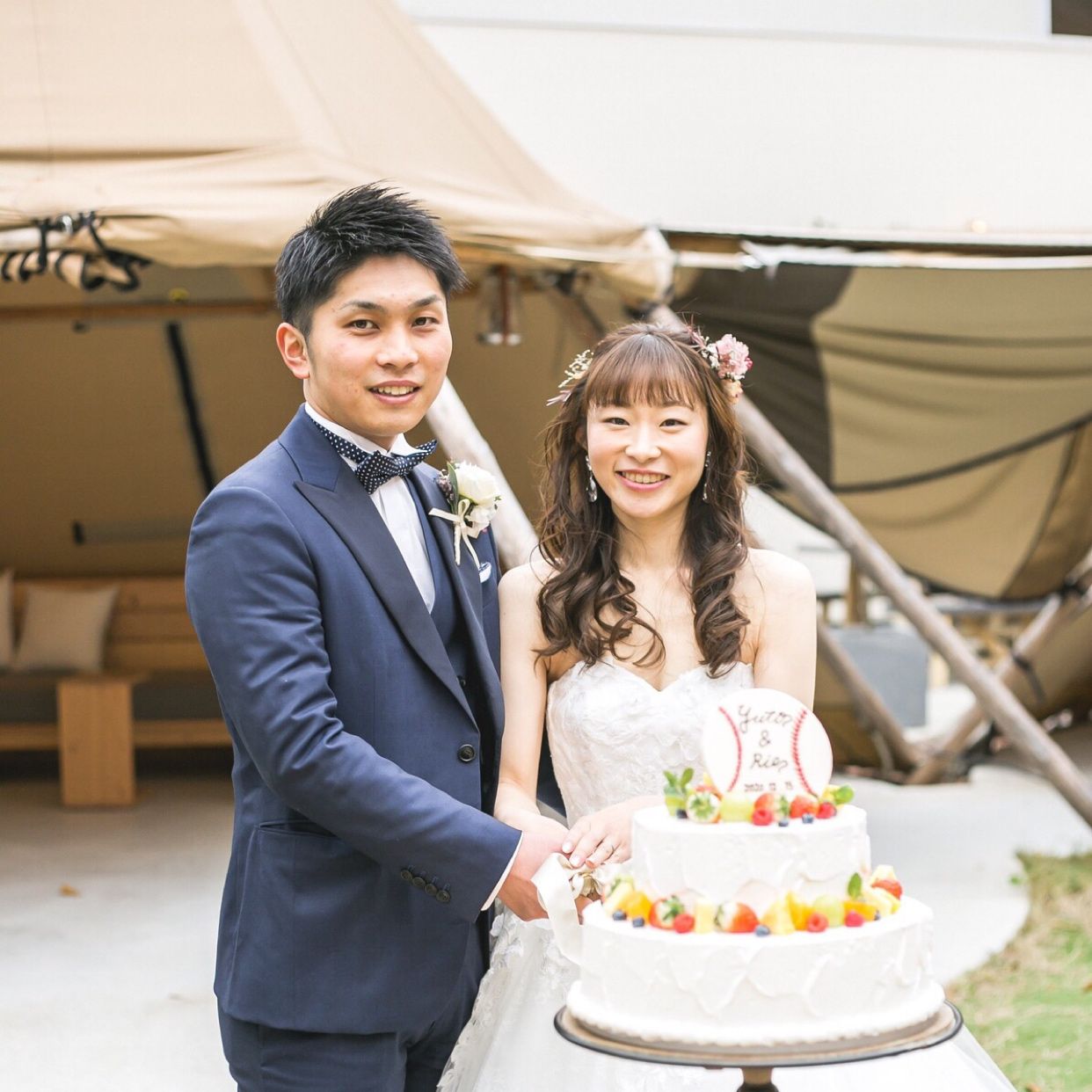 披露宴パーティのカバー写真