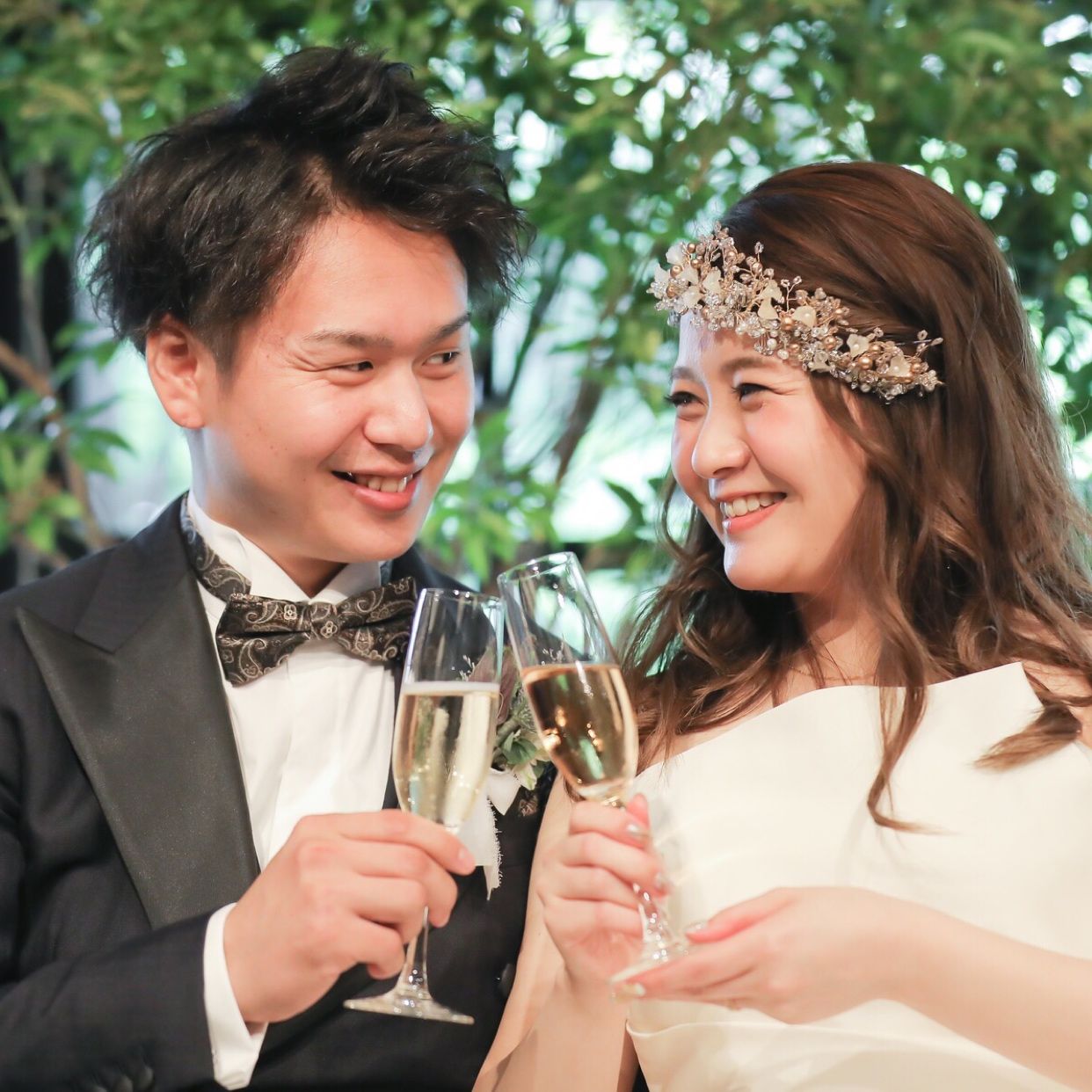 披露宴パーティのカバー写真