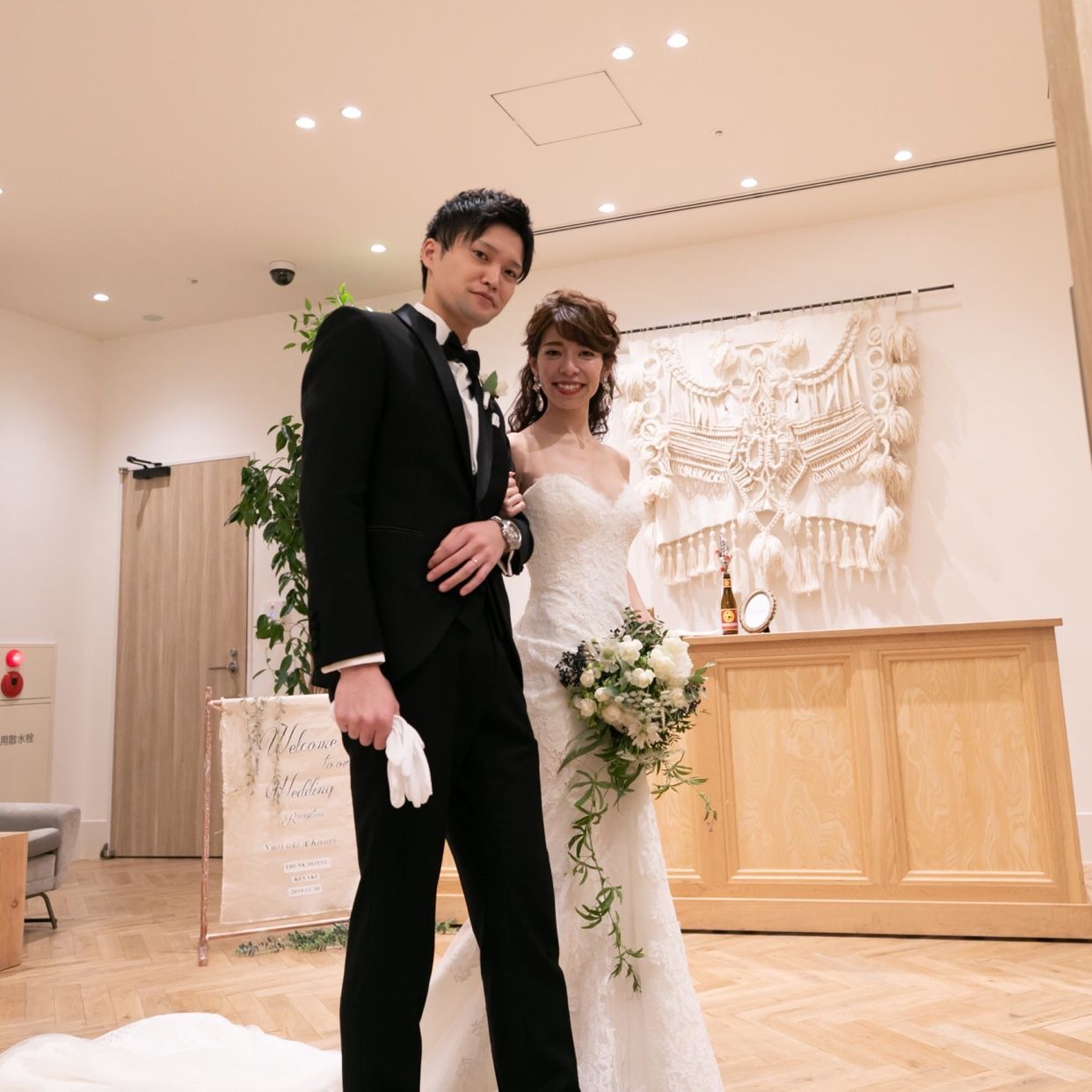 披露宴パーティのカバー写真