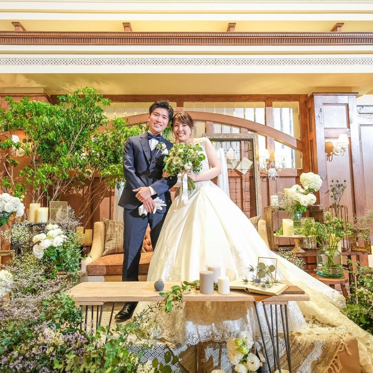 披露宴パーティのカバー写真