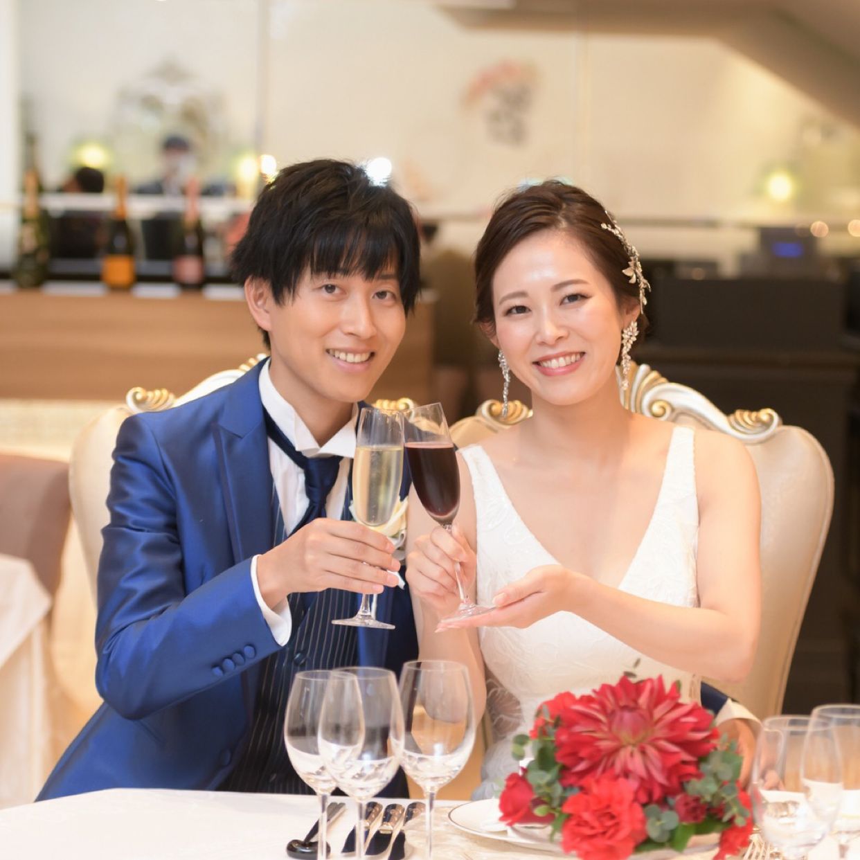 披露宴パーティのカバー写真