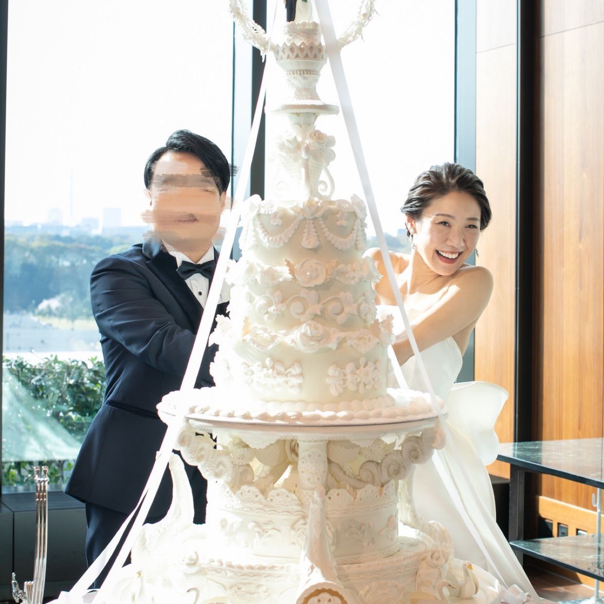 披露宴パーティのカバー写真