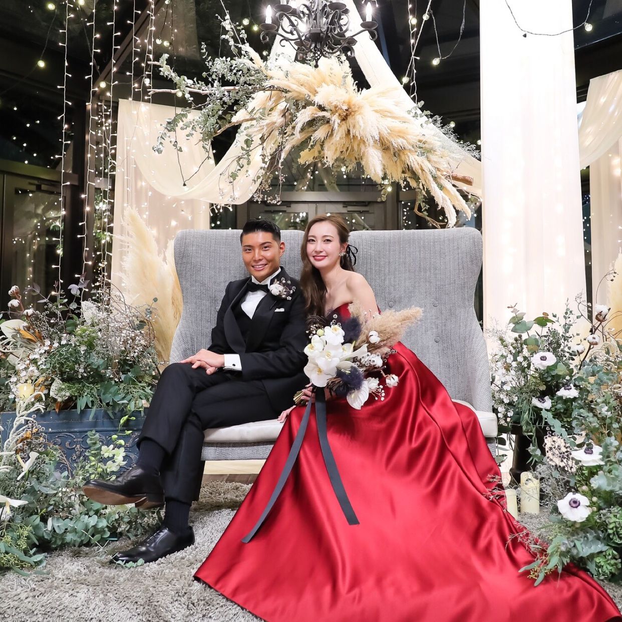 披露宴パーティのカバー写真