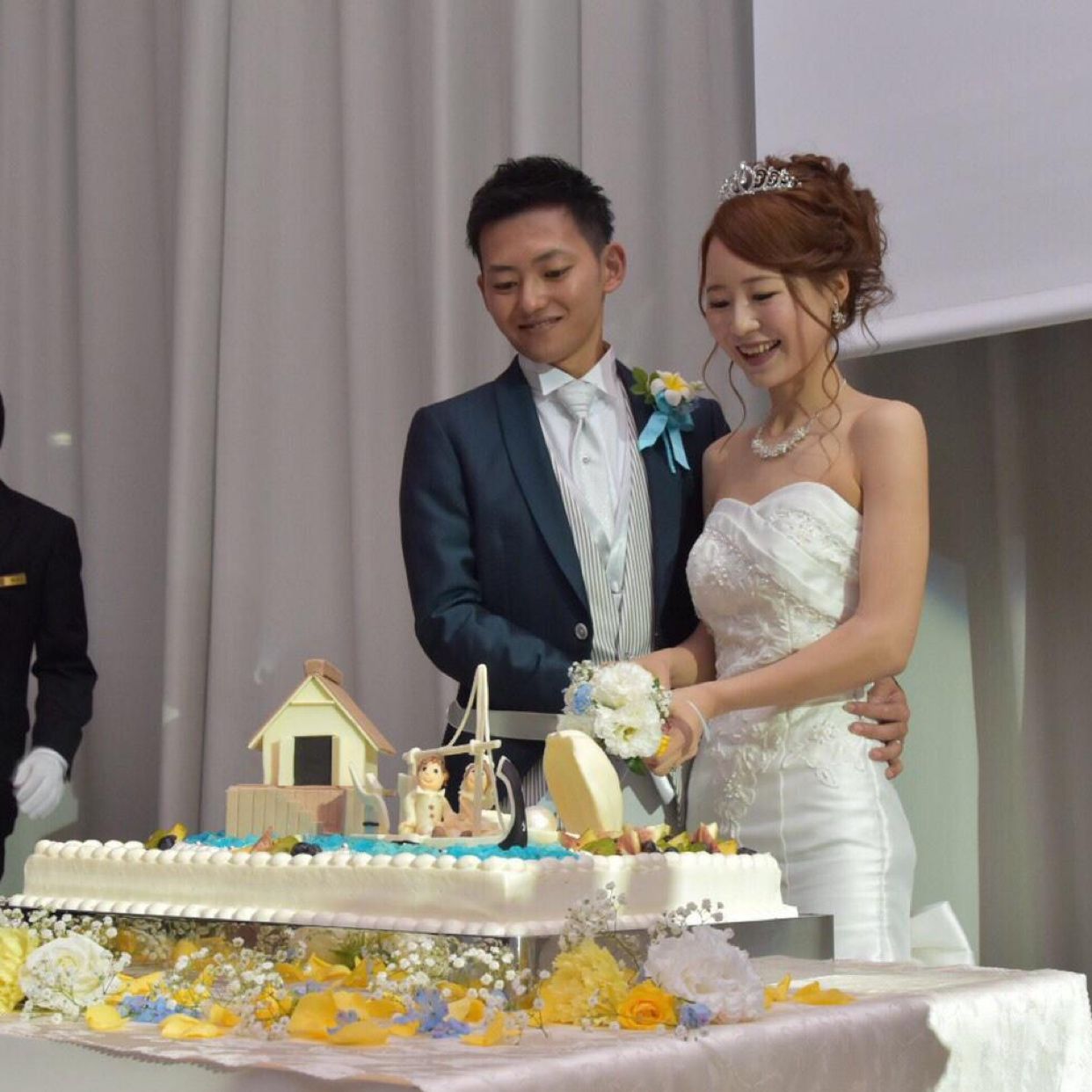 披露宴パーティのカバー写真