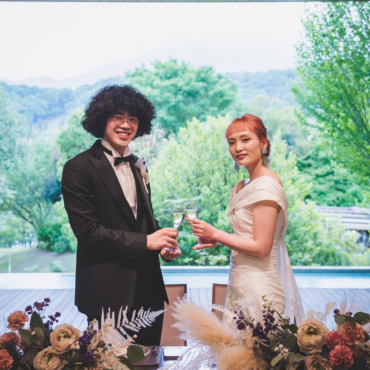 披露宴パーティのカバー写真