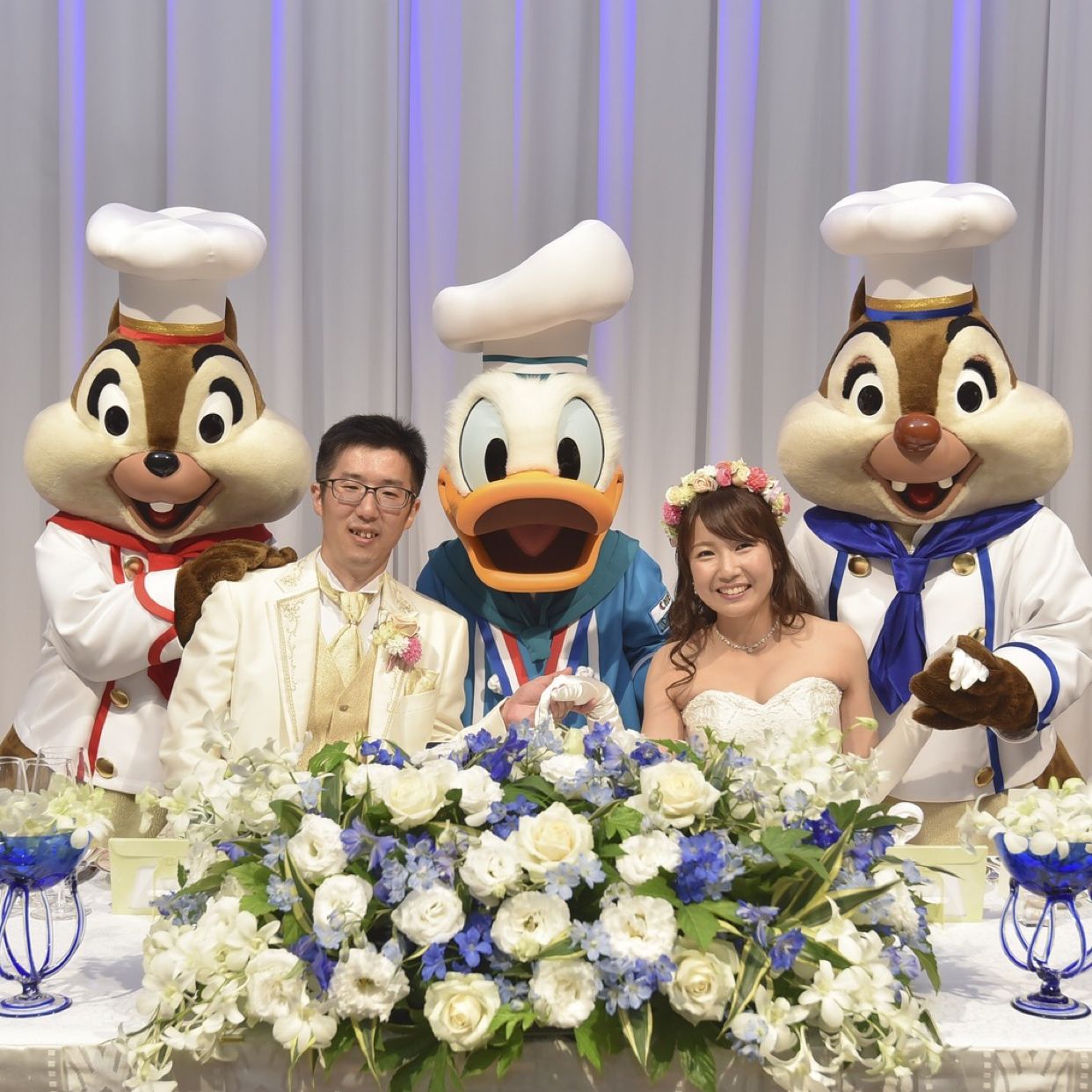 披露宴パーティのカバー写真