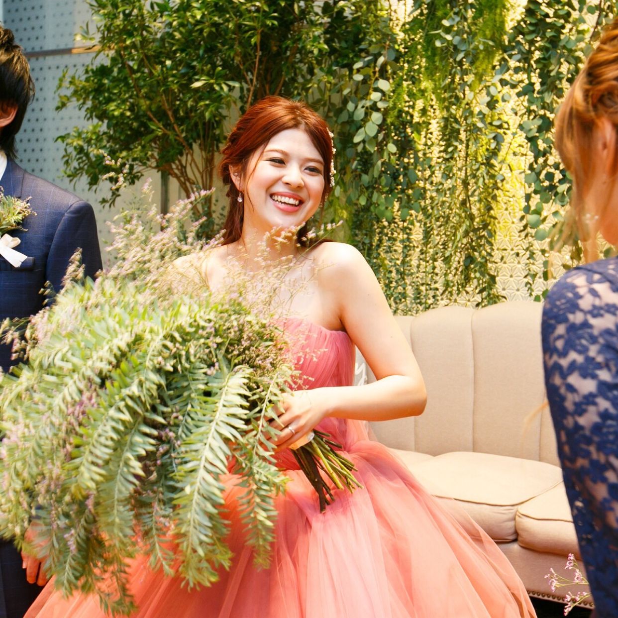 披露宴パーティのカバー写真