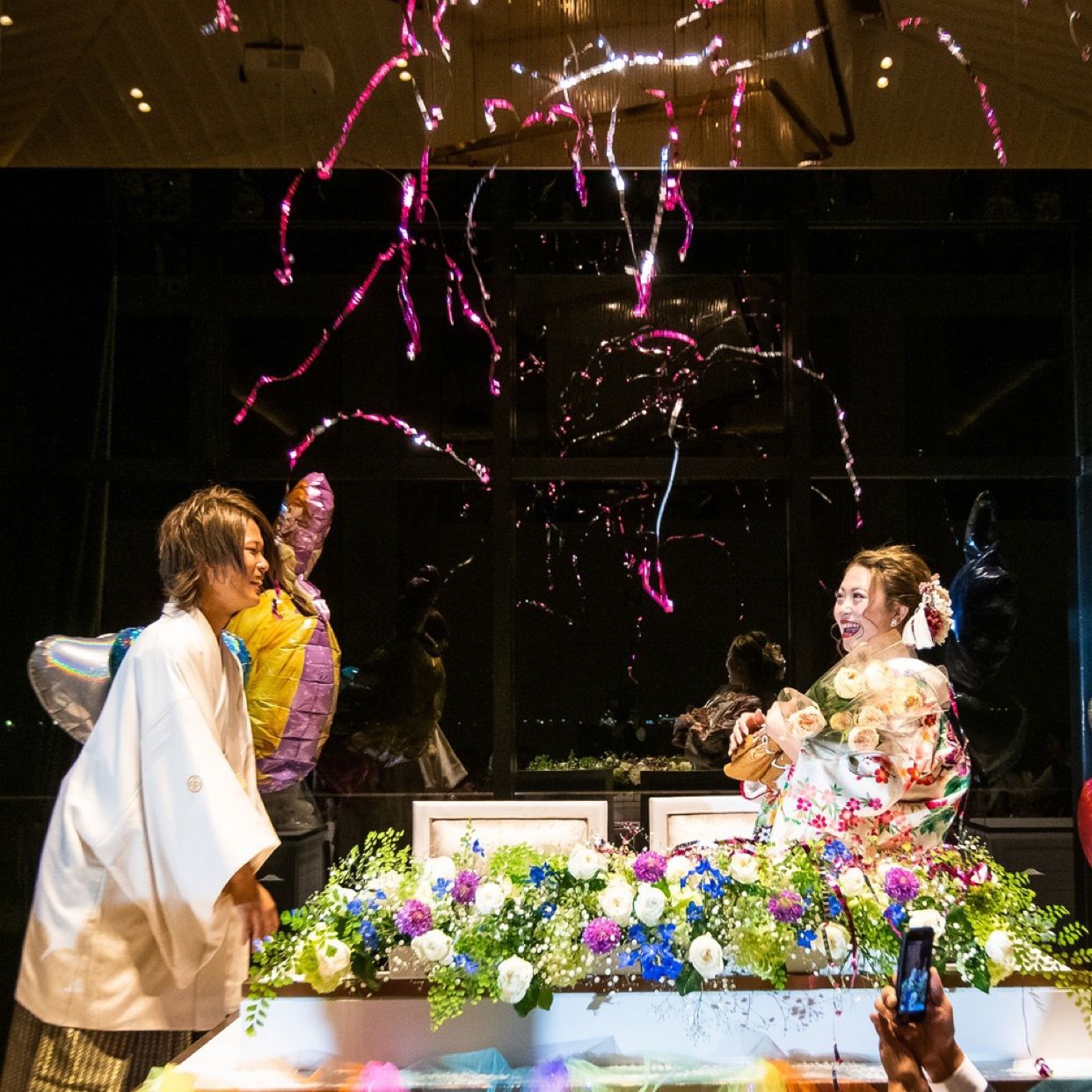 披露宴パーティのカバー写真