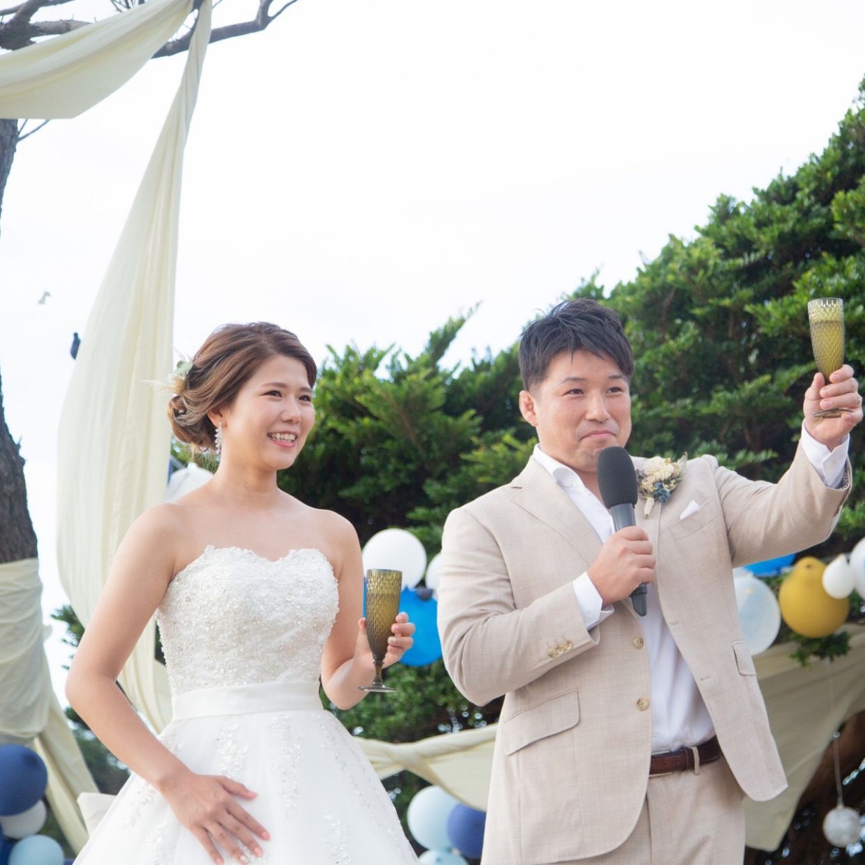 披露宴パーティのカバー写真