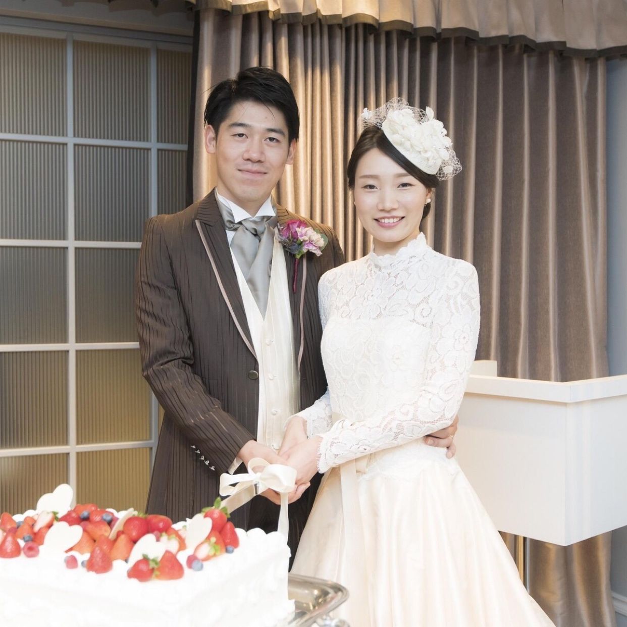 披露宴パーティのカバー写真