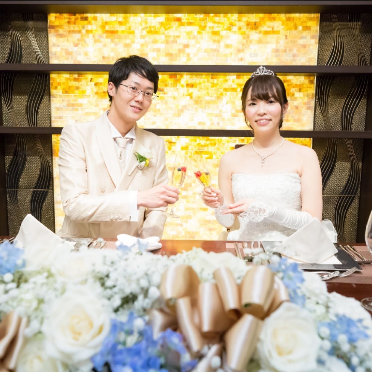 披露宴パーティのカバー写真