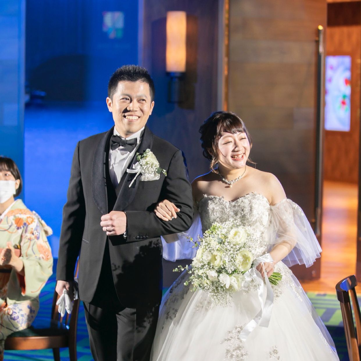 披露宴パーティのカバー写真