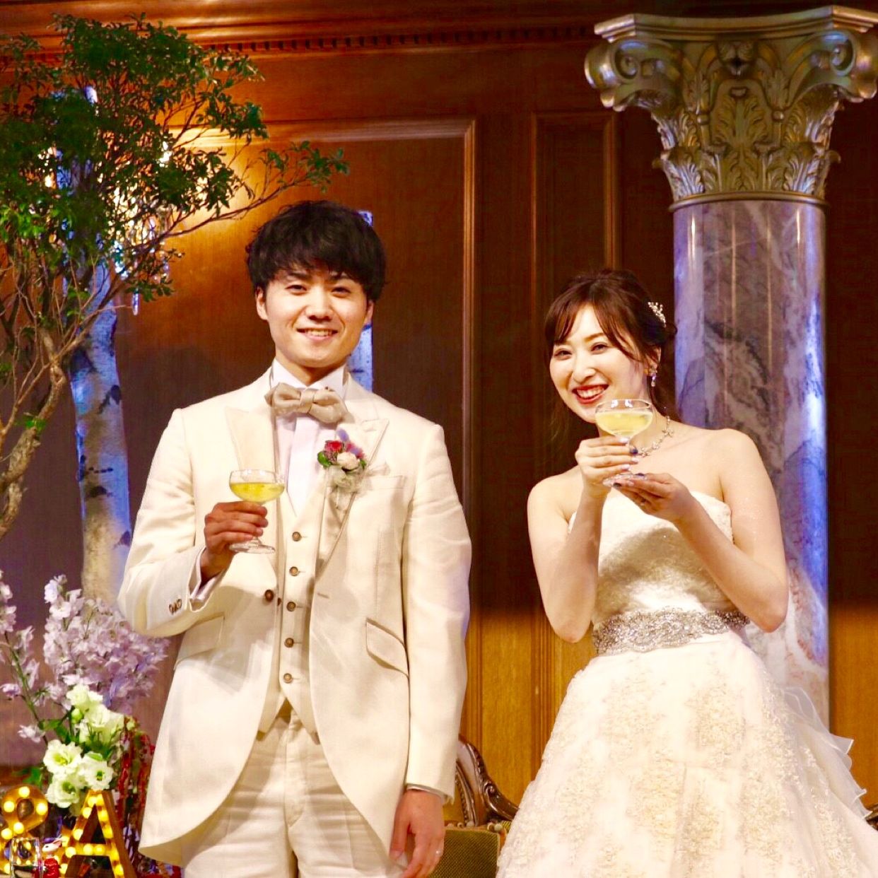 披露宴パーティのカバー写真