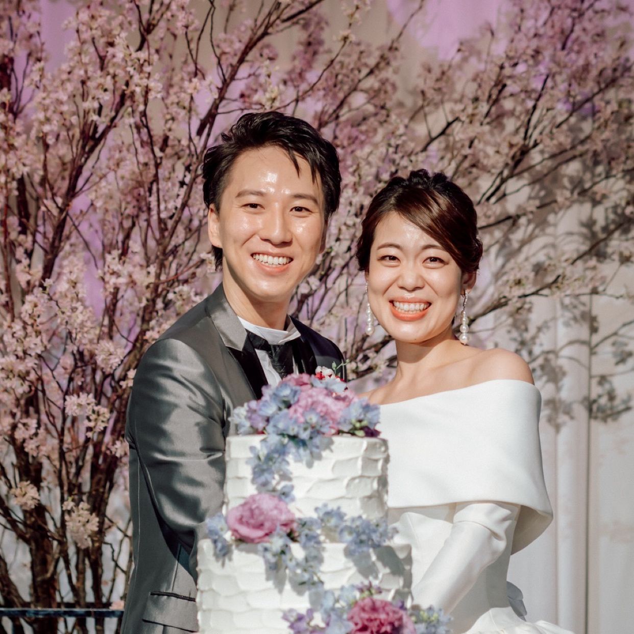 披露宴パーティのカバー写真