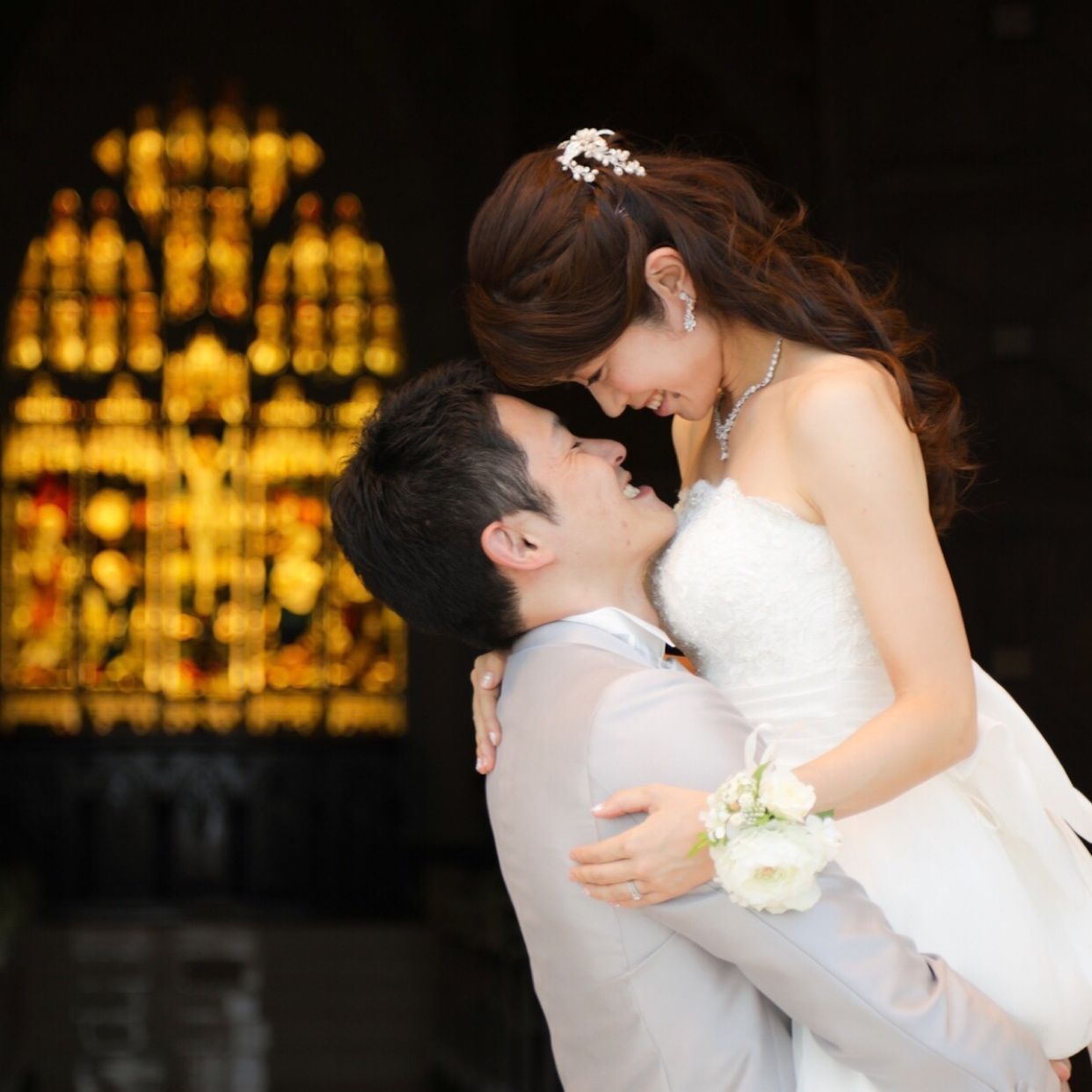 披露宴パーティのカバー写真