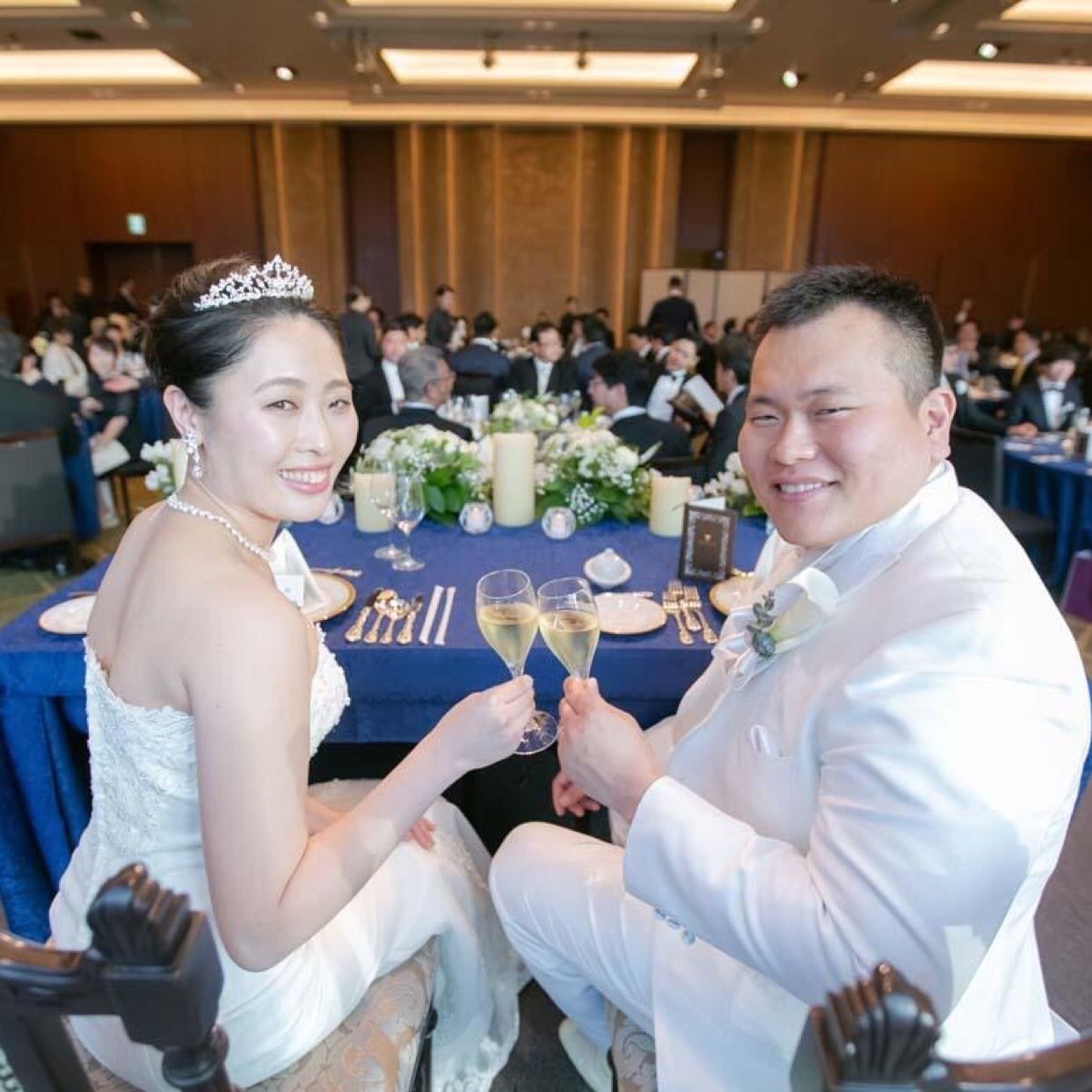 披露宴パーティのカバー写真