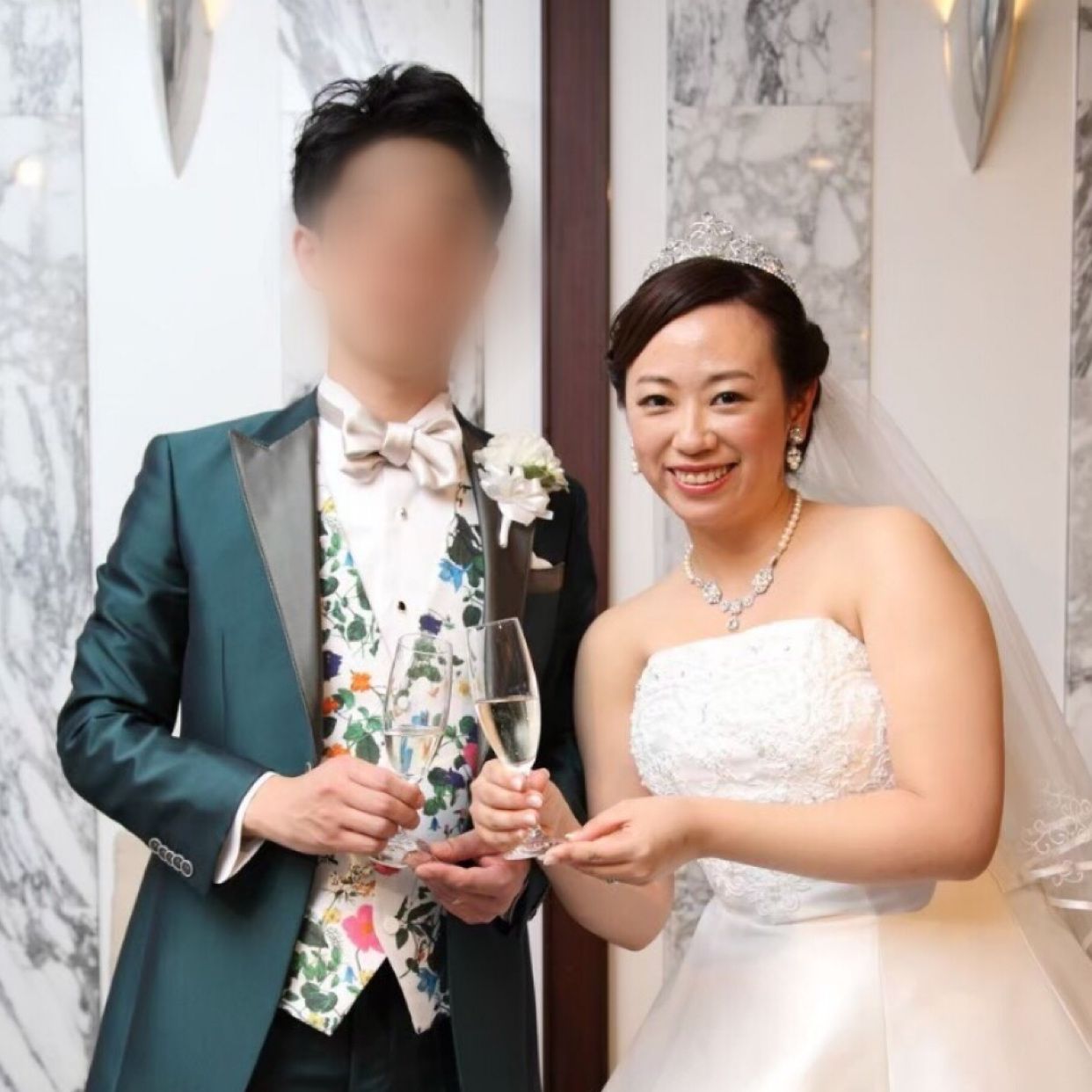 披露宴パーティのカバー写真