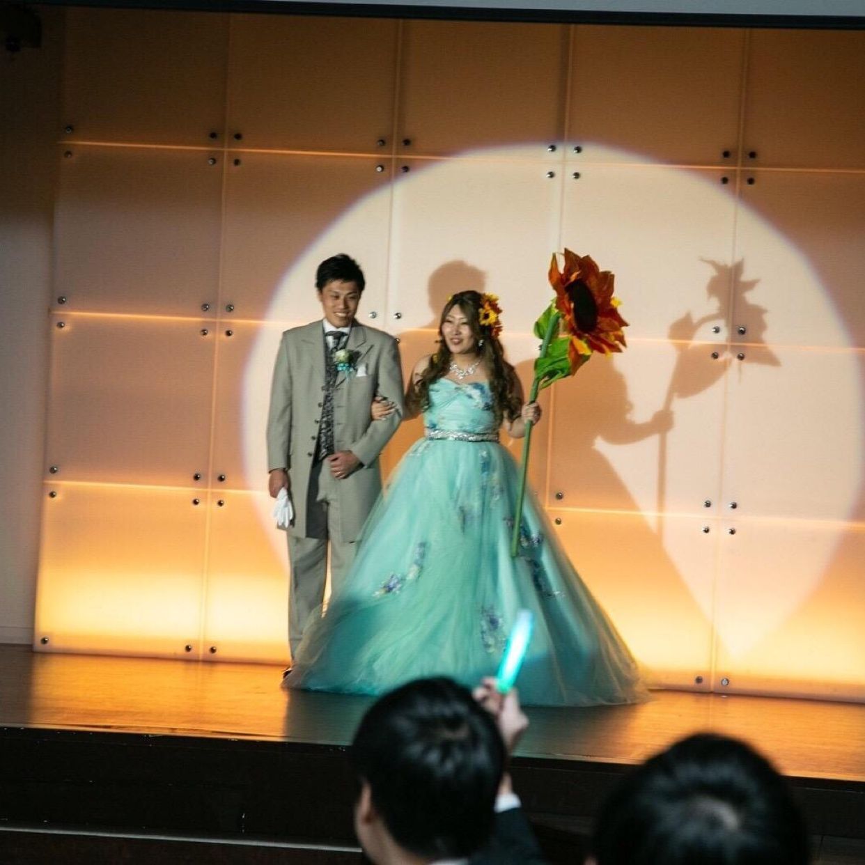 披露宴パーティのカバー写真