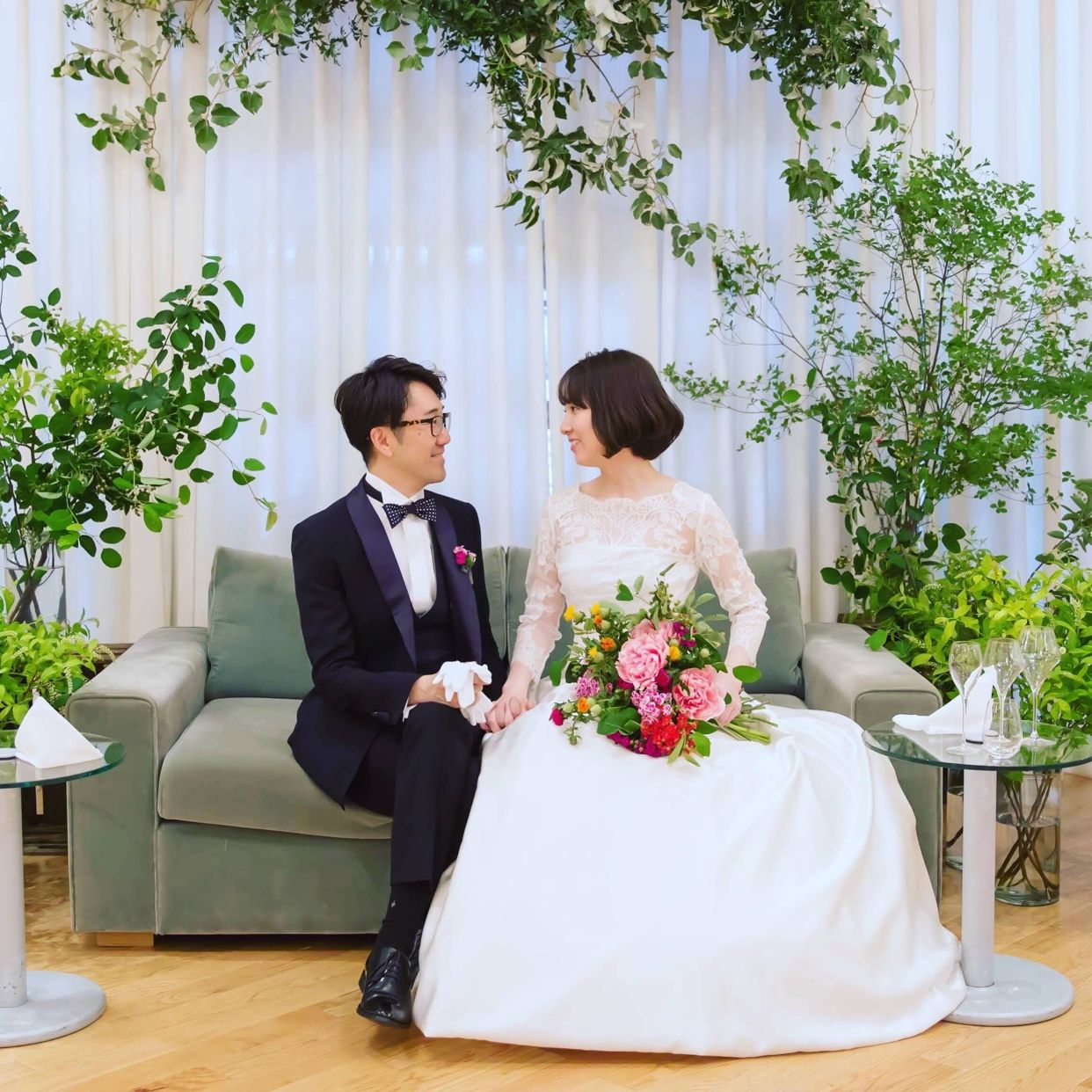 披露宴パーティのカバー写真