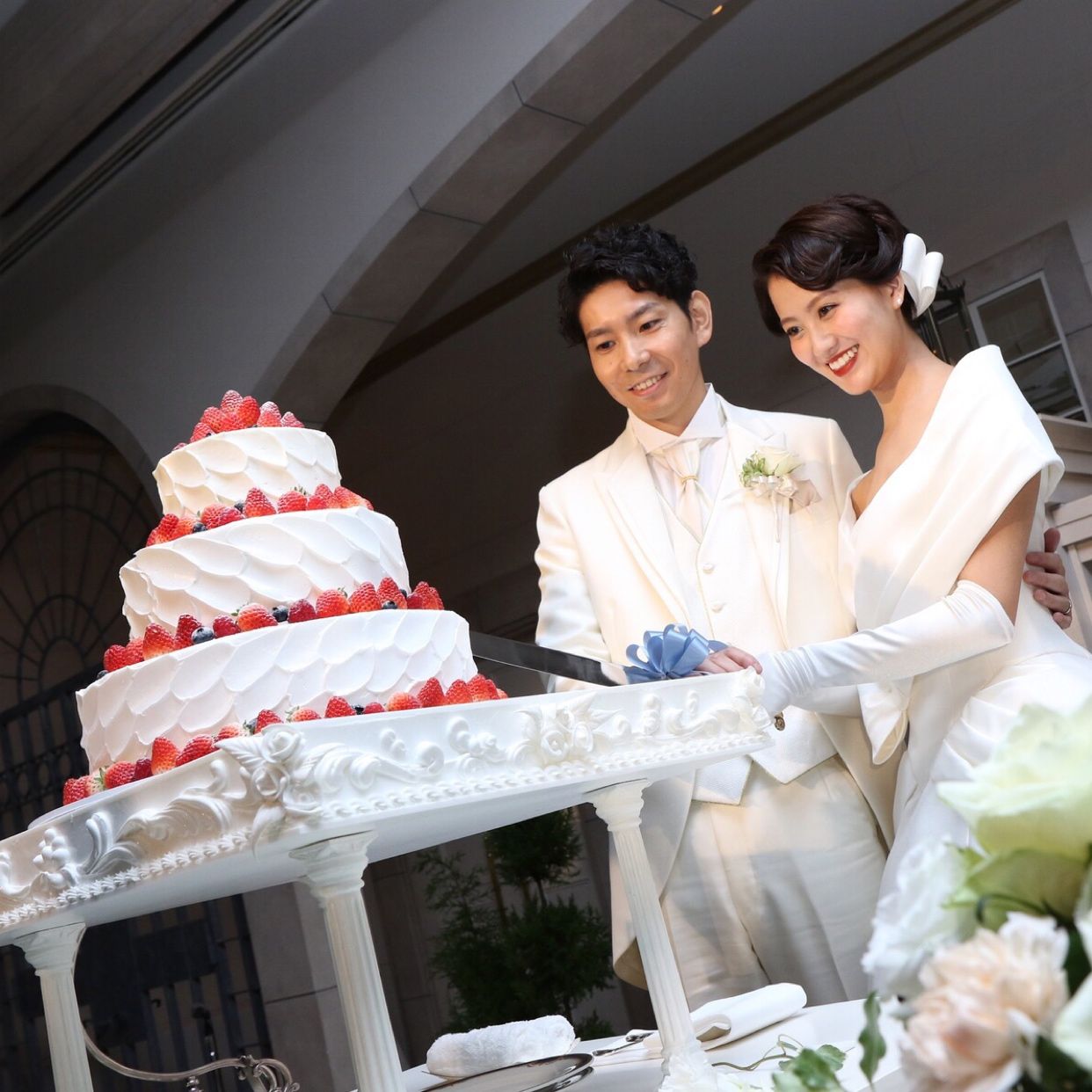 披露宴パーティのカバー写真