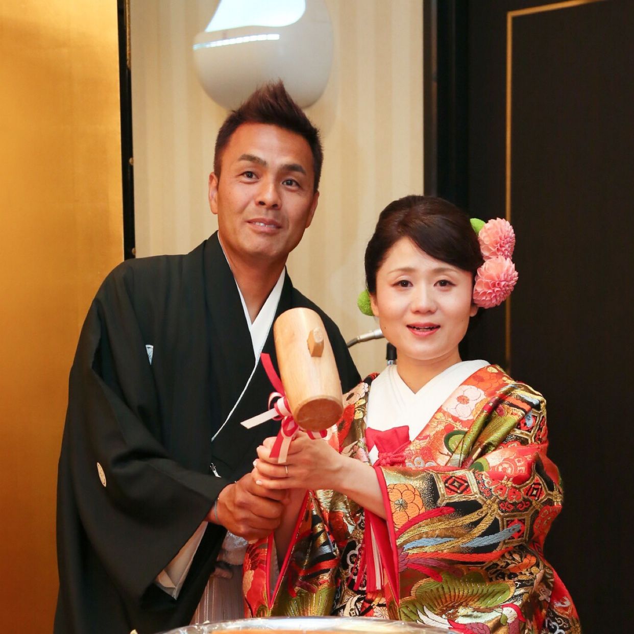 披露宴パーティのカバー写真