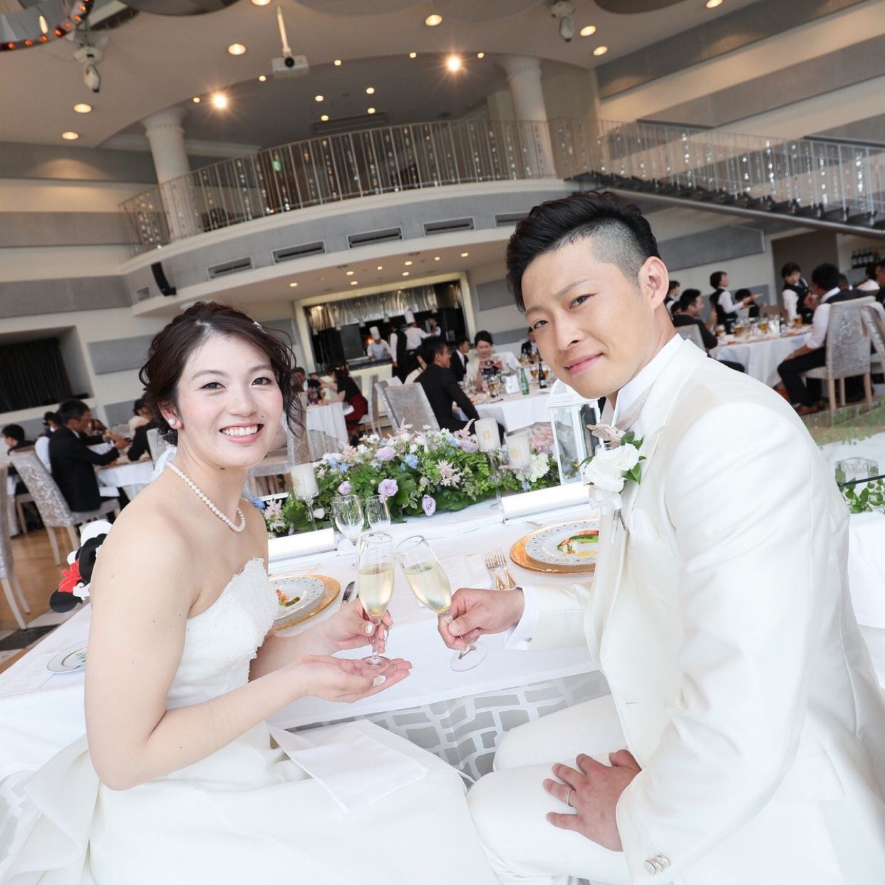 披露宴パーティのカバー写真