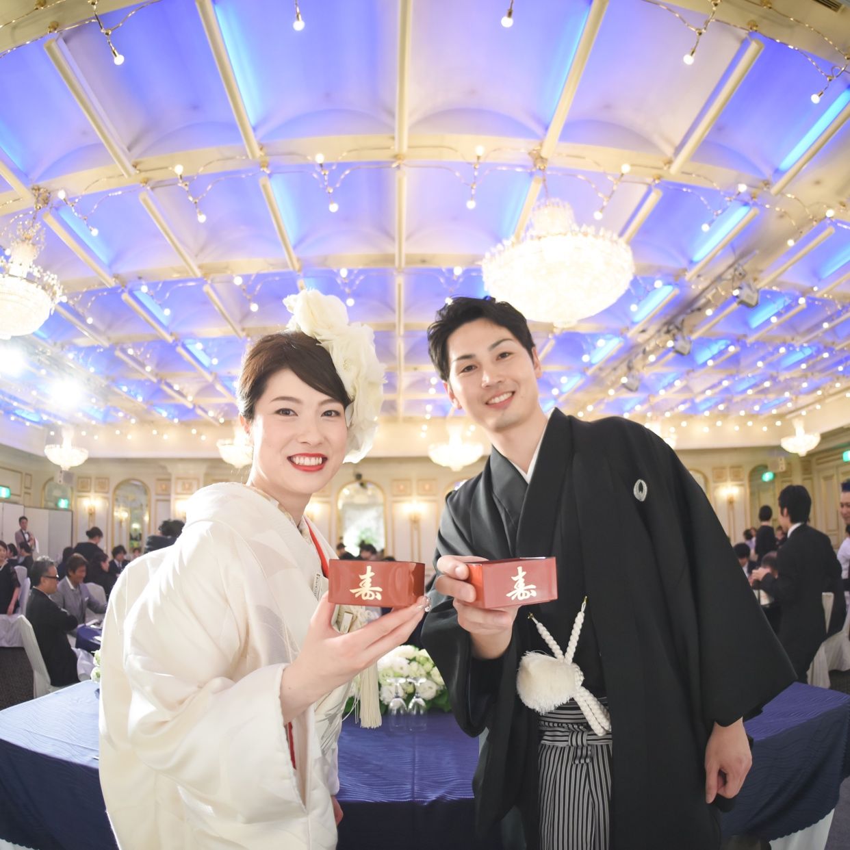 披露宴パーティのカバー写真