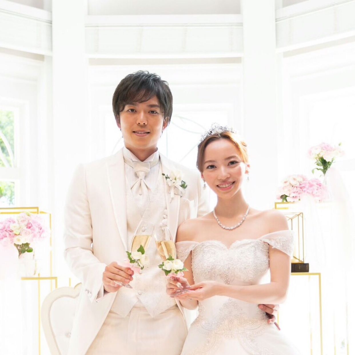 披露宴パーティのカバー写真