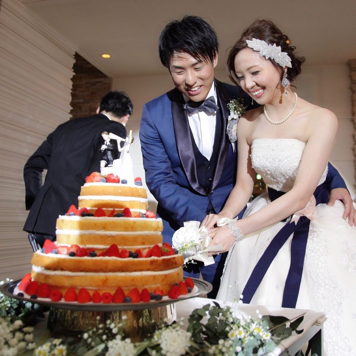 披露宴パーティのカバー写真