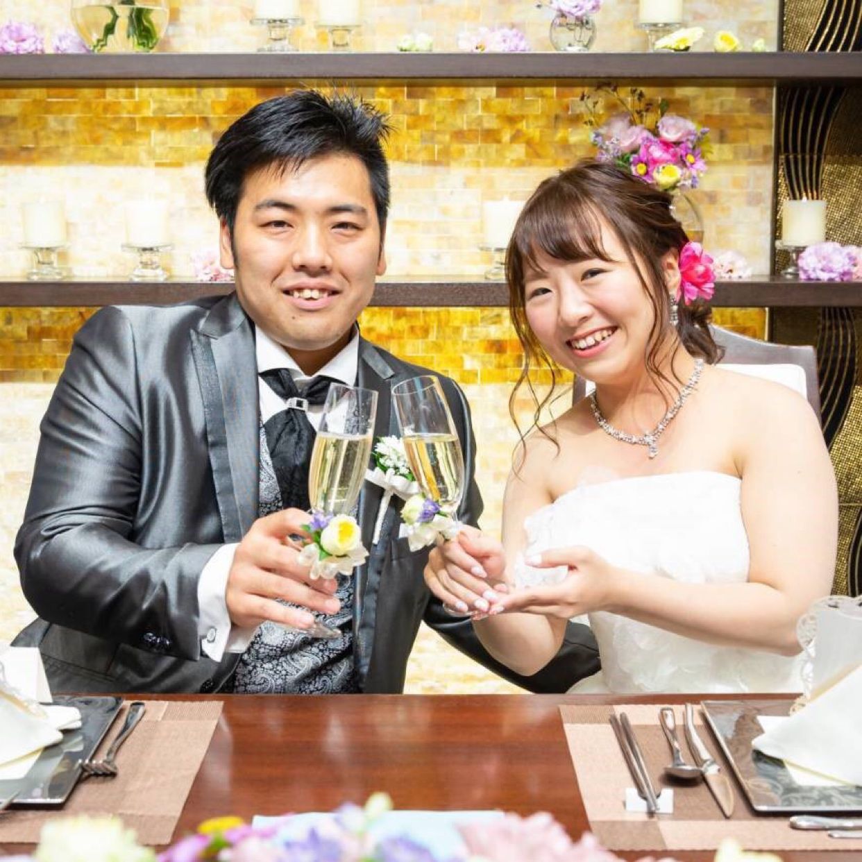 披露宴パーティのカバー写真