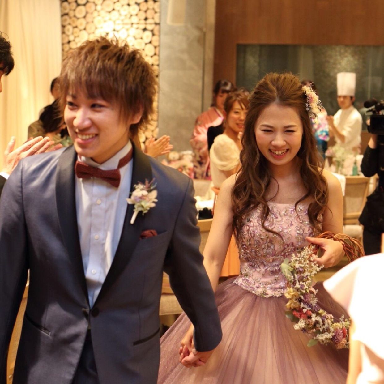 披露宴パーティのカバー写真