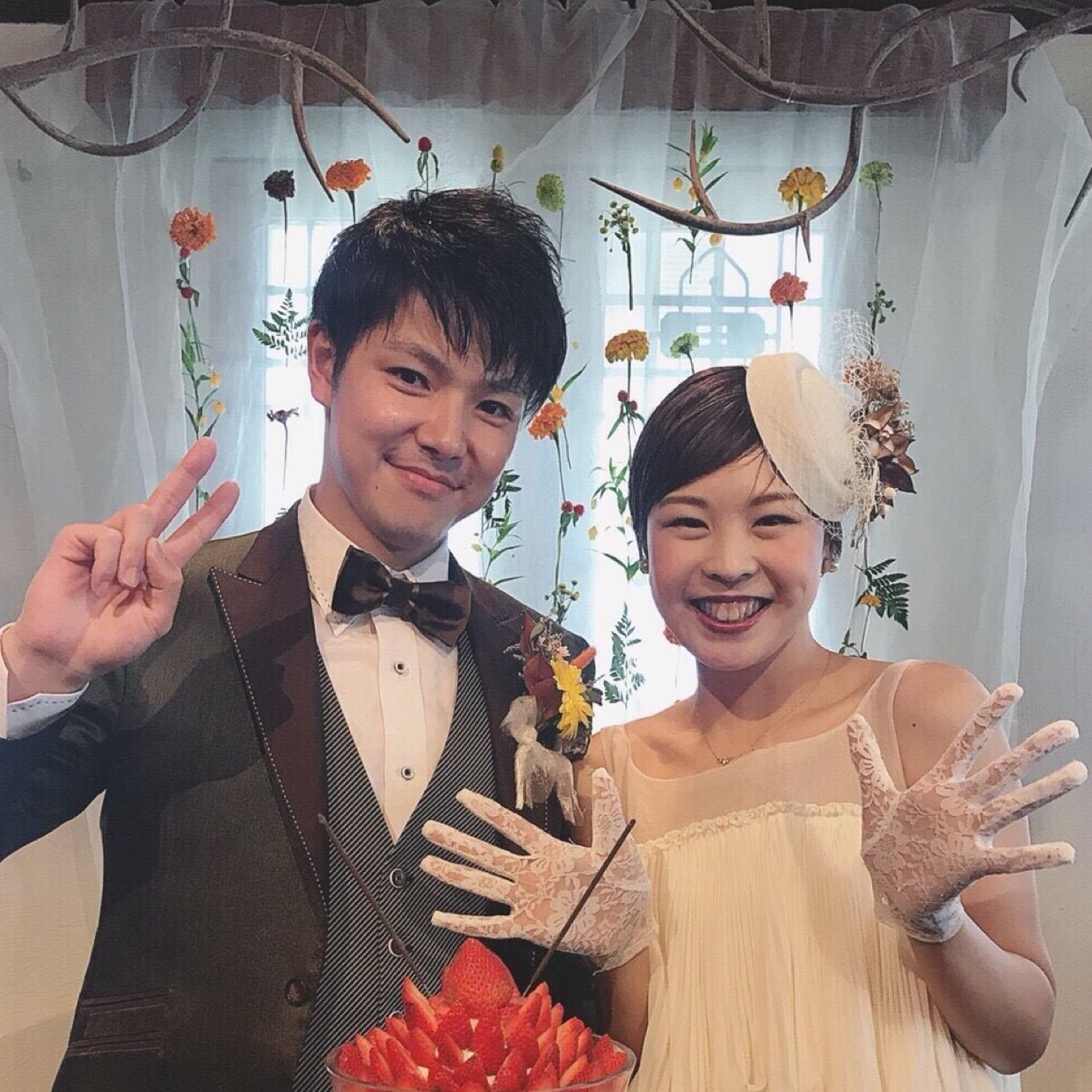 披露宴パーティのカバー写真