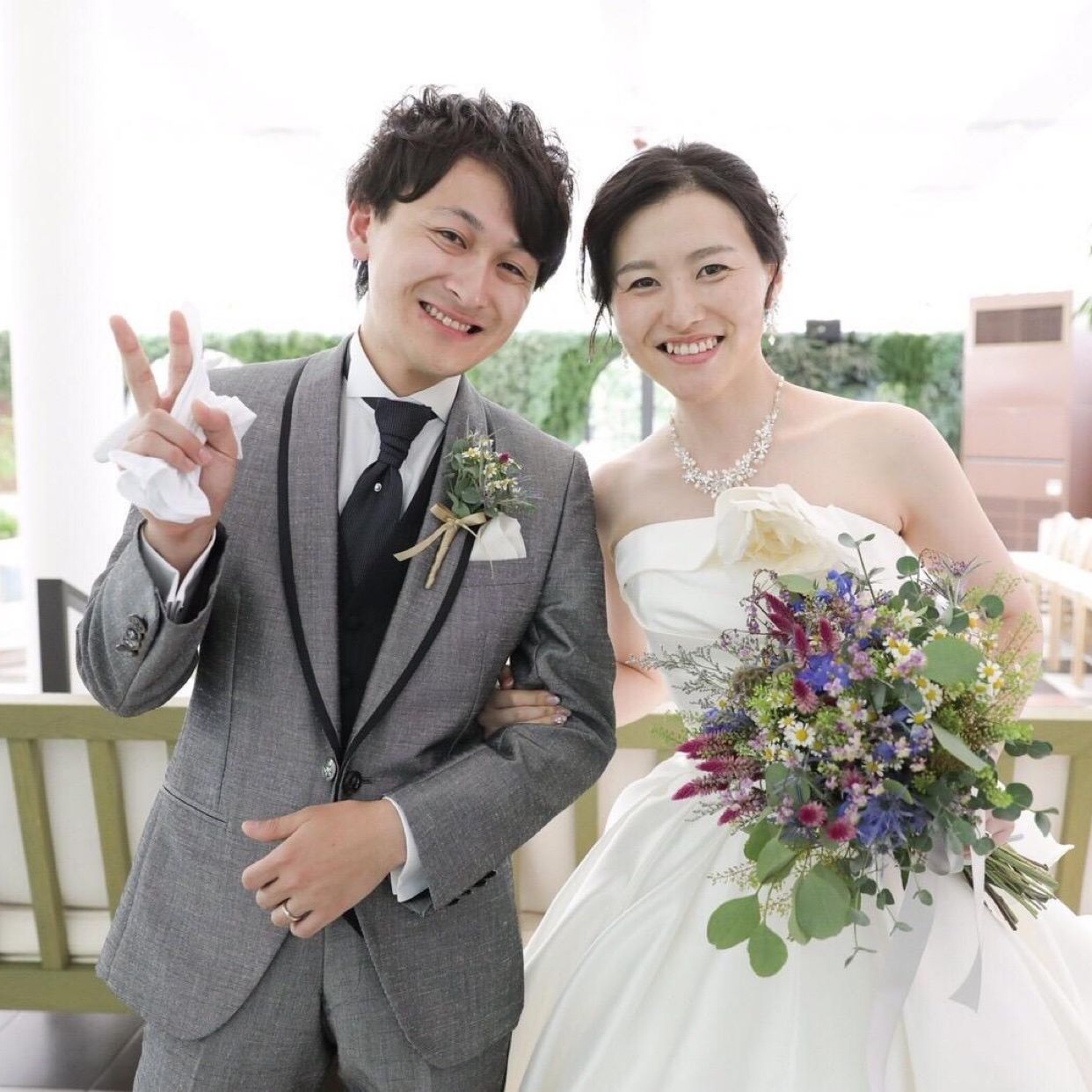 披露宴パーティのカバー写真