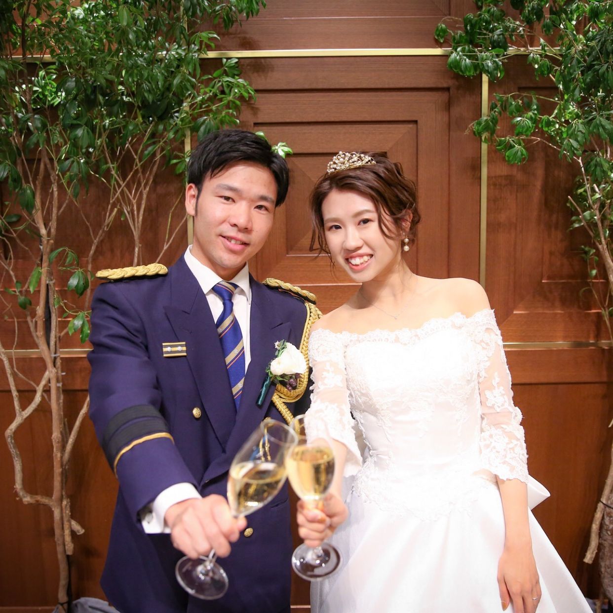 披露宴パーティのカバー写真