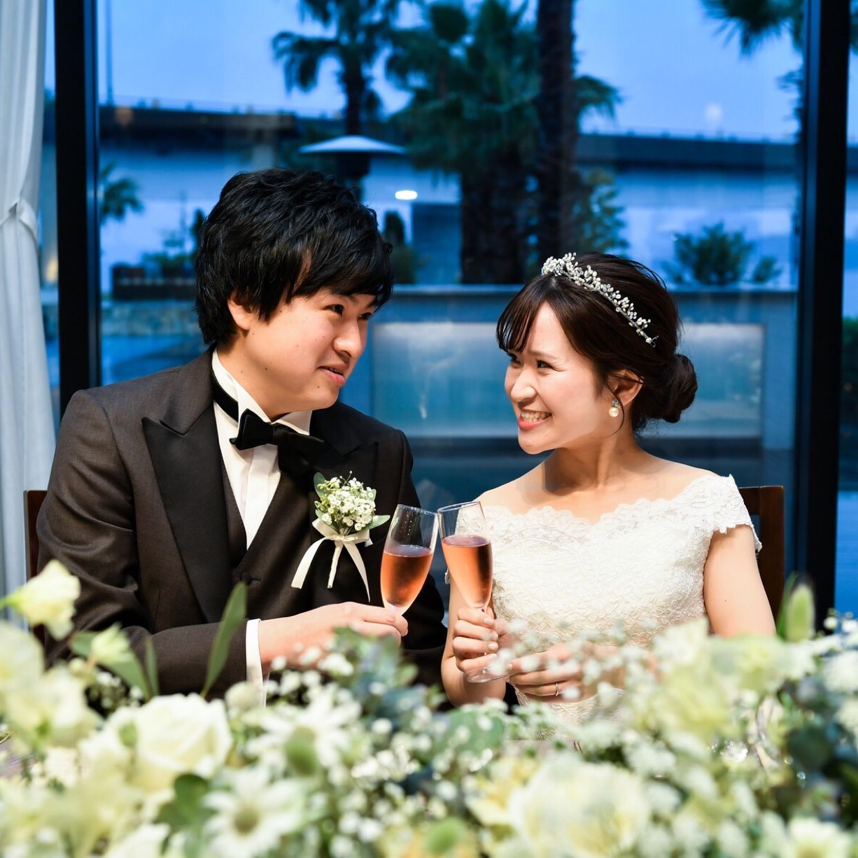 披露宴パーティのカバー写真