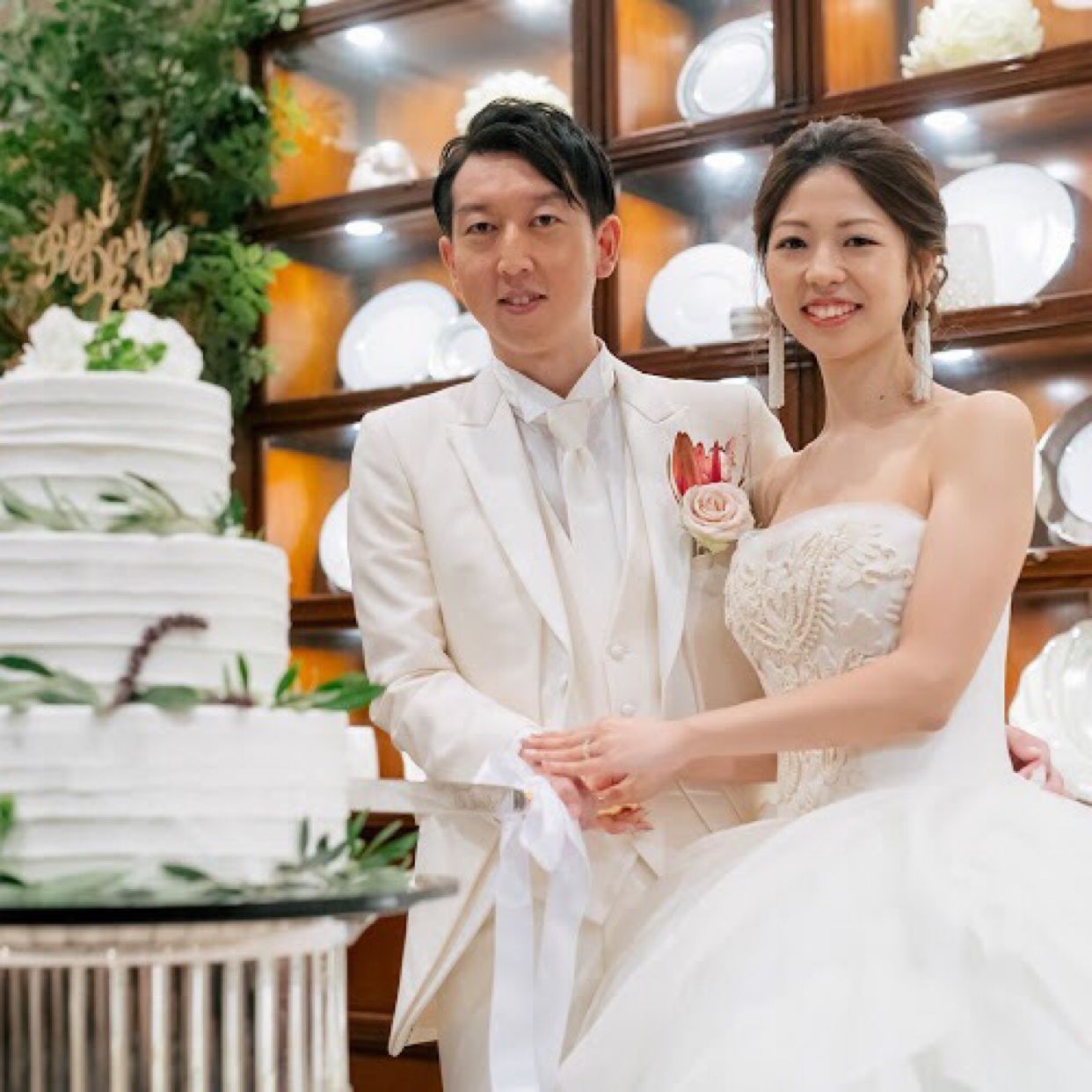 披露宴パーティのカバー写真