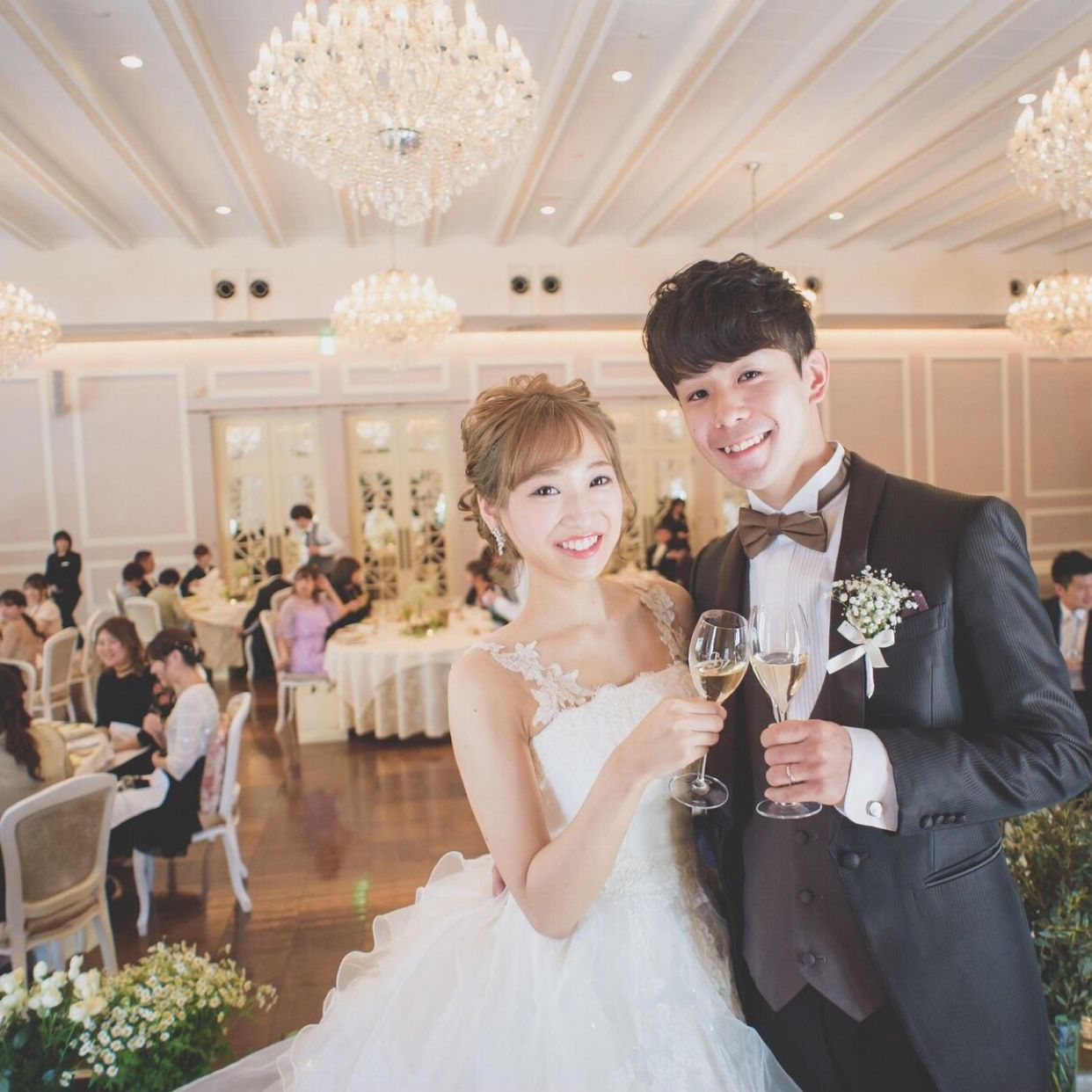 披露宴パーティのカバー写真