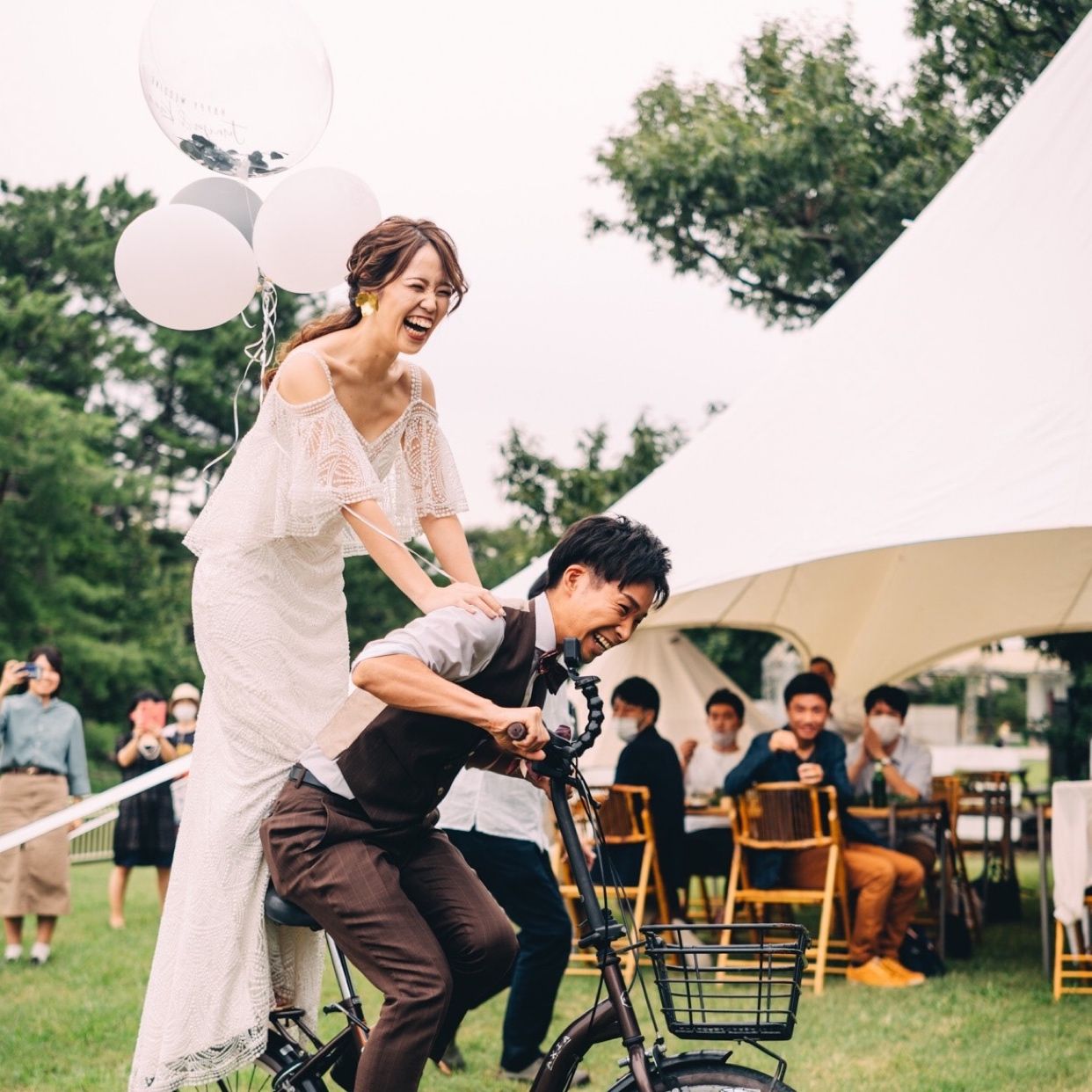 披露宴パーティのカバー写真