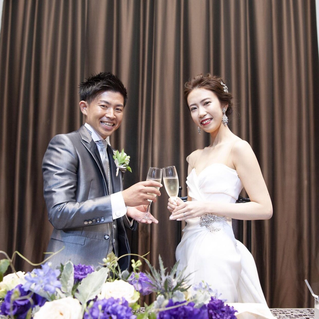 披露宴パーティのカバー写真