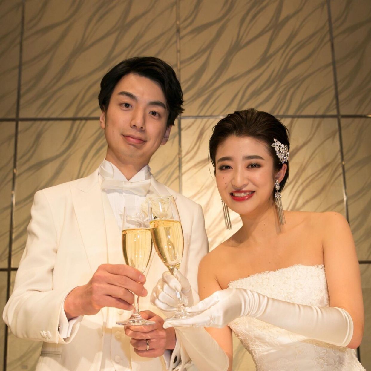 披露宴パーティのカバー写真