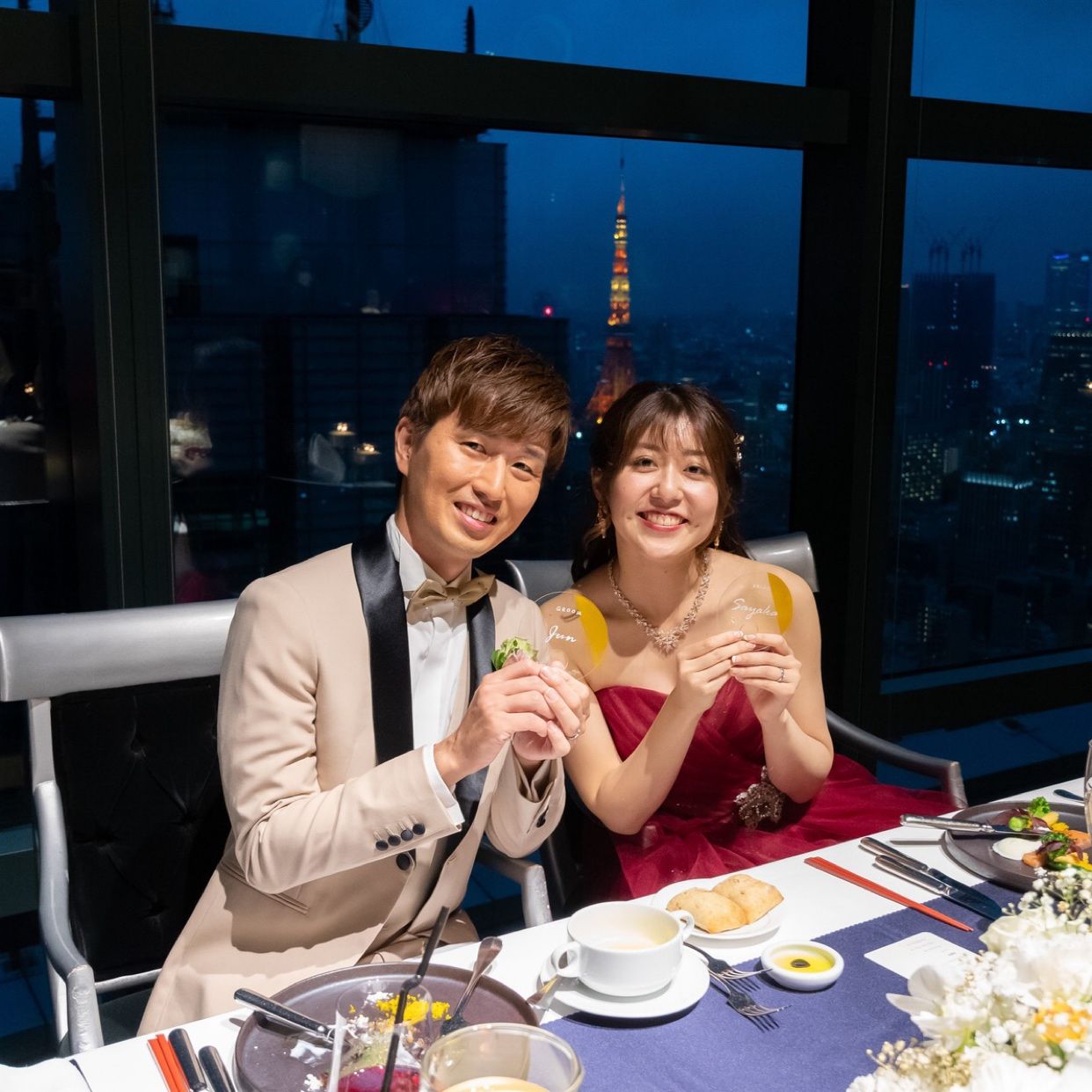 披露宴パーティのカバー写真