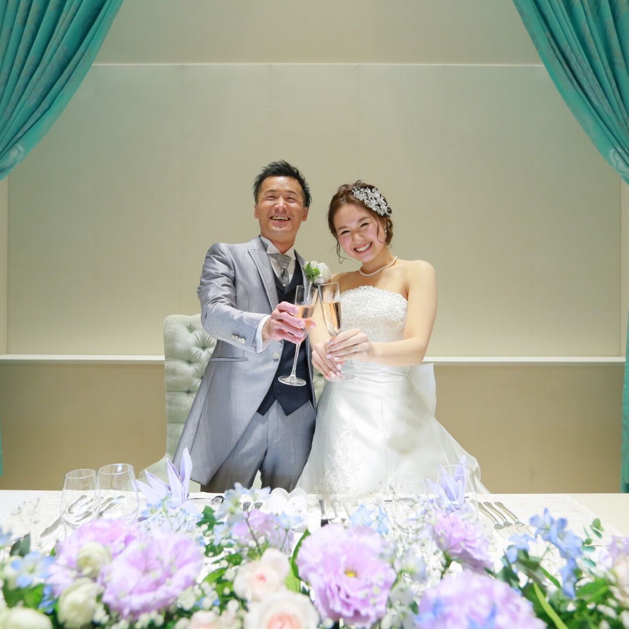 披露宴パーティのカバー写真