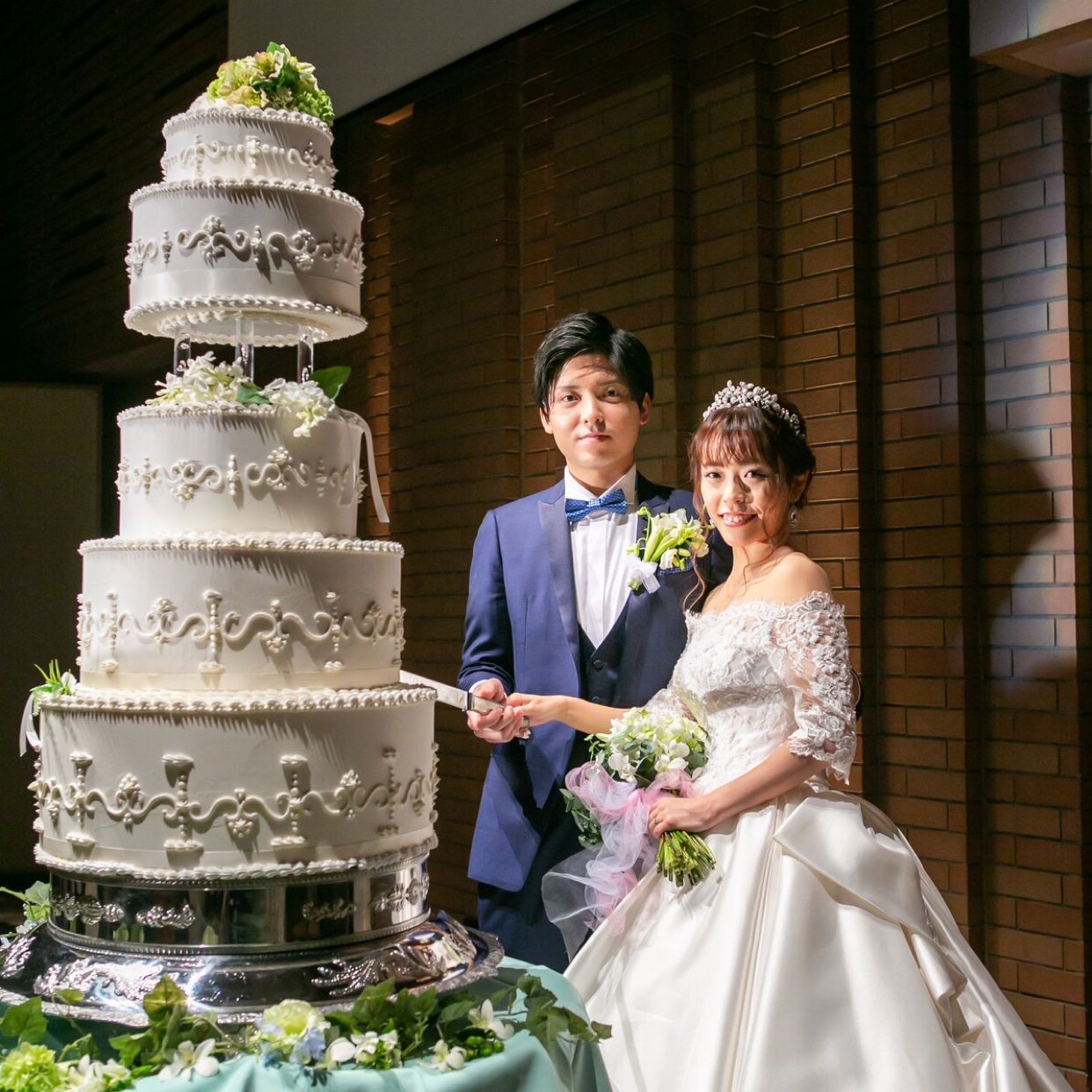 披露宴パーティのカバー写真