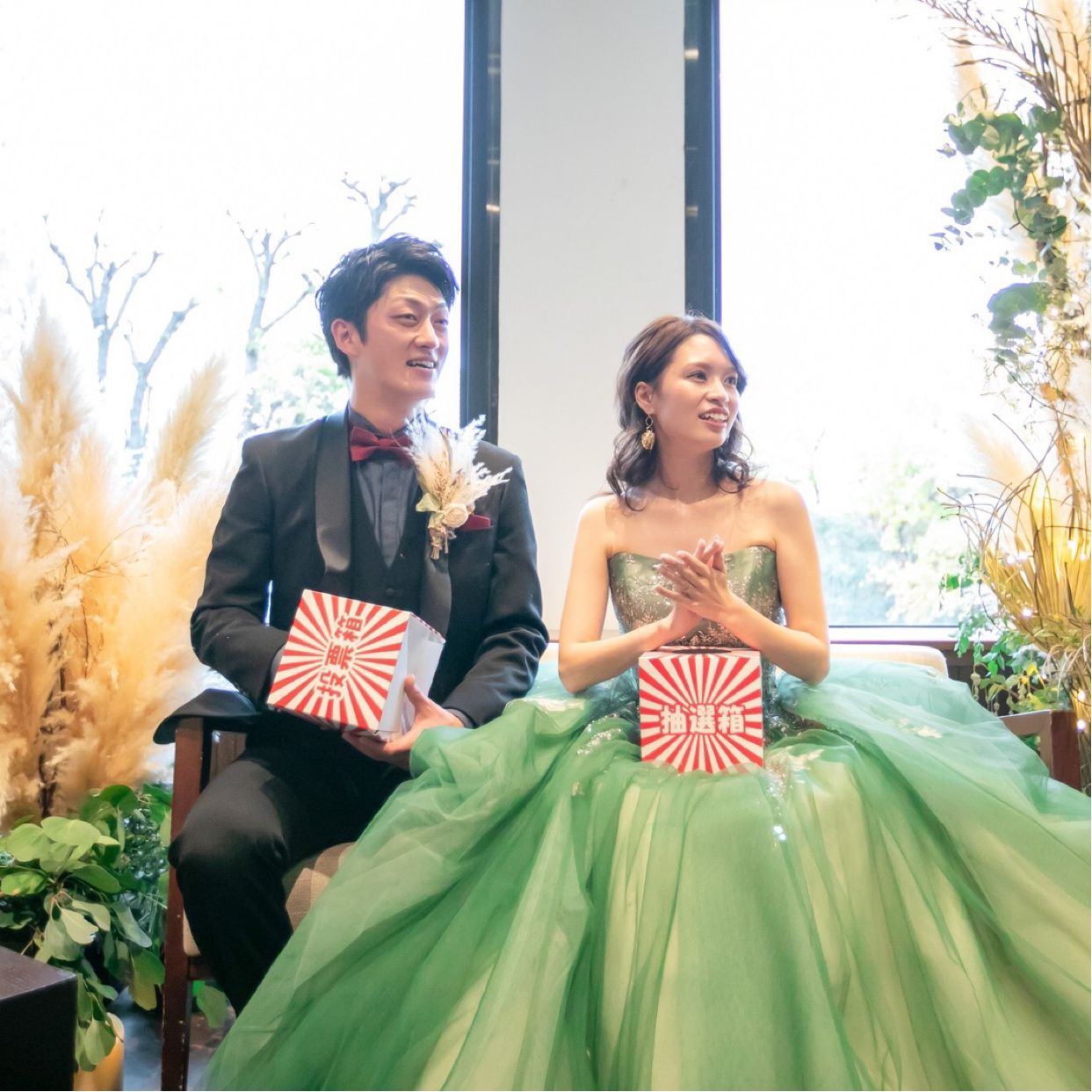 披露宴パーティのカバー写真