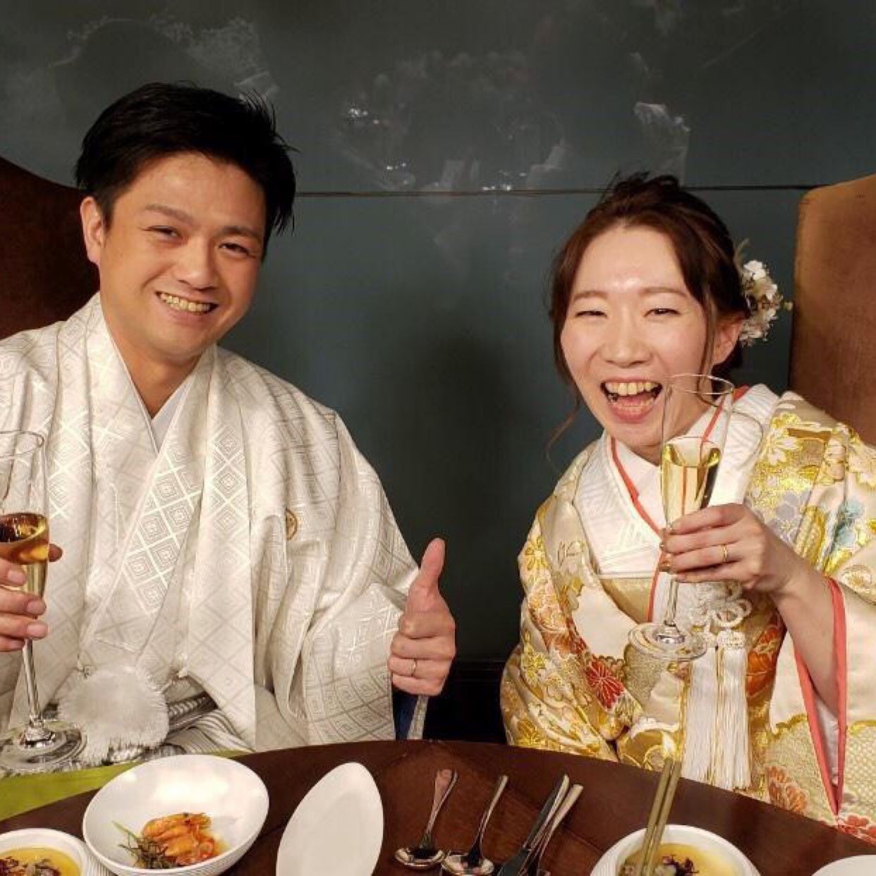 披露宴パーティのカバー写真